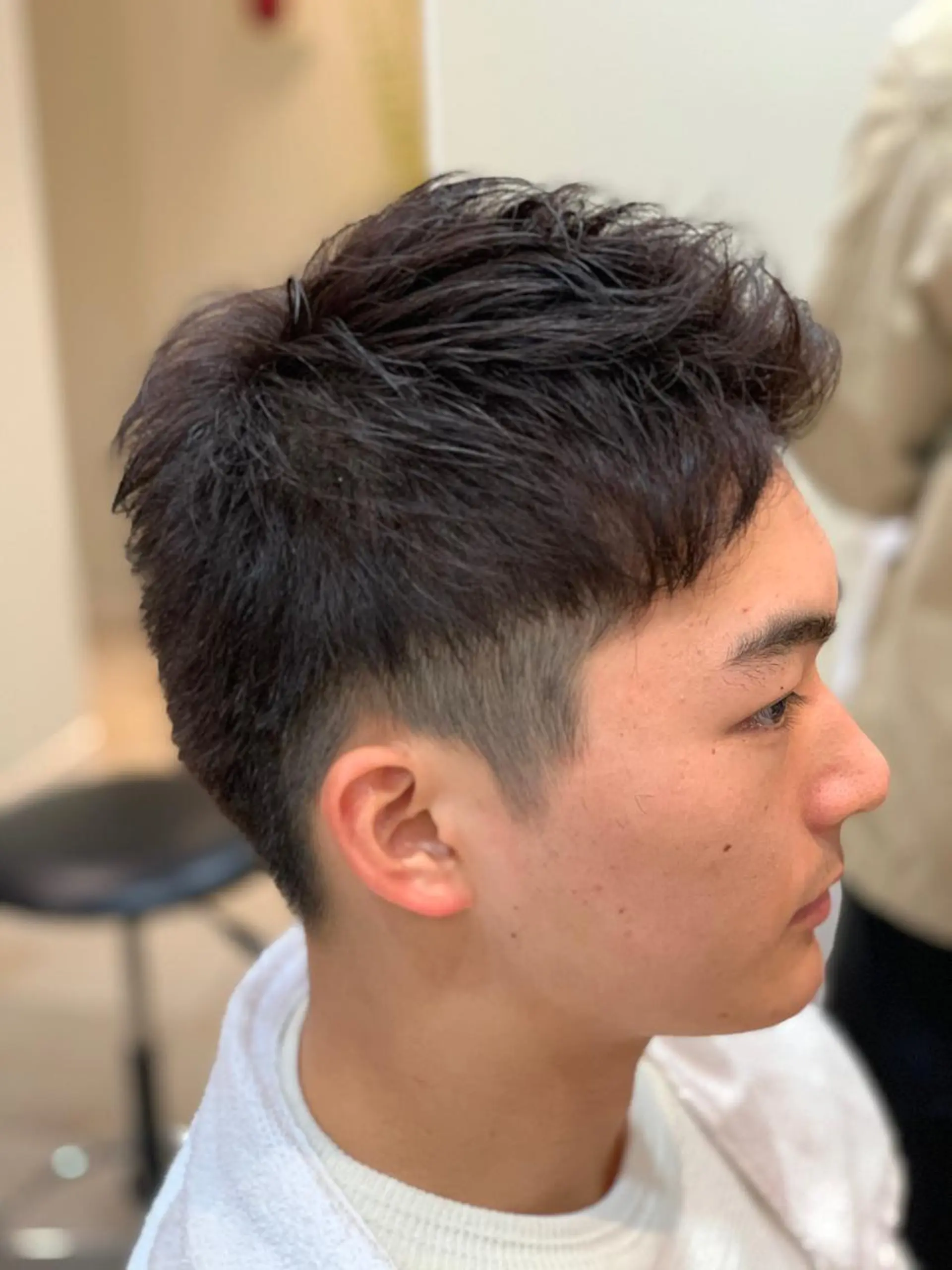 カラー メンズ 刈り上げ カット ヘアカラー 美髪矯正/髪質改善 /ヨナミネのヘアスタイル