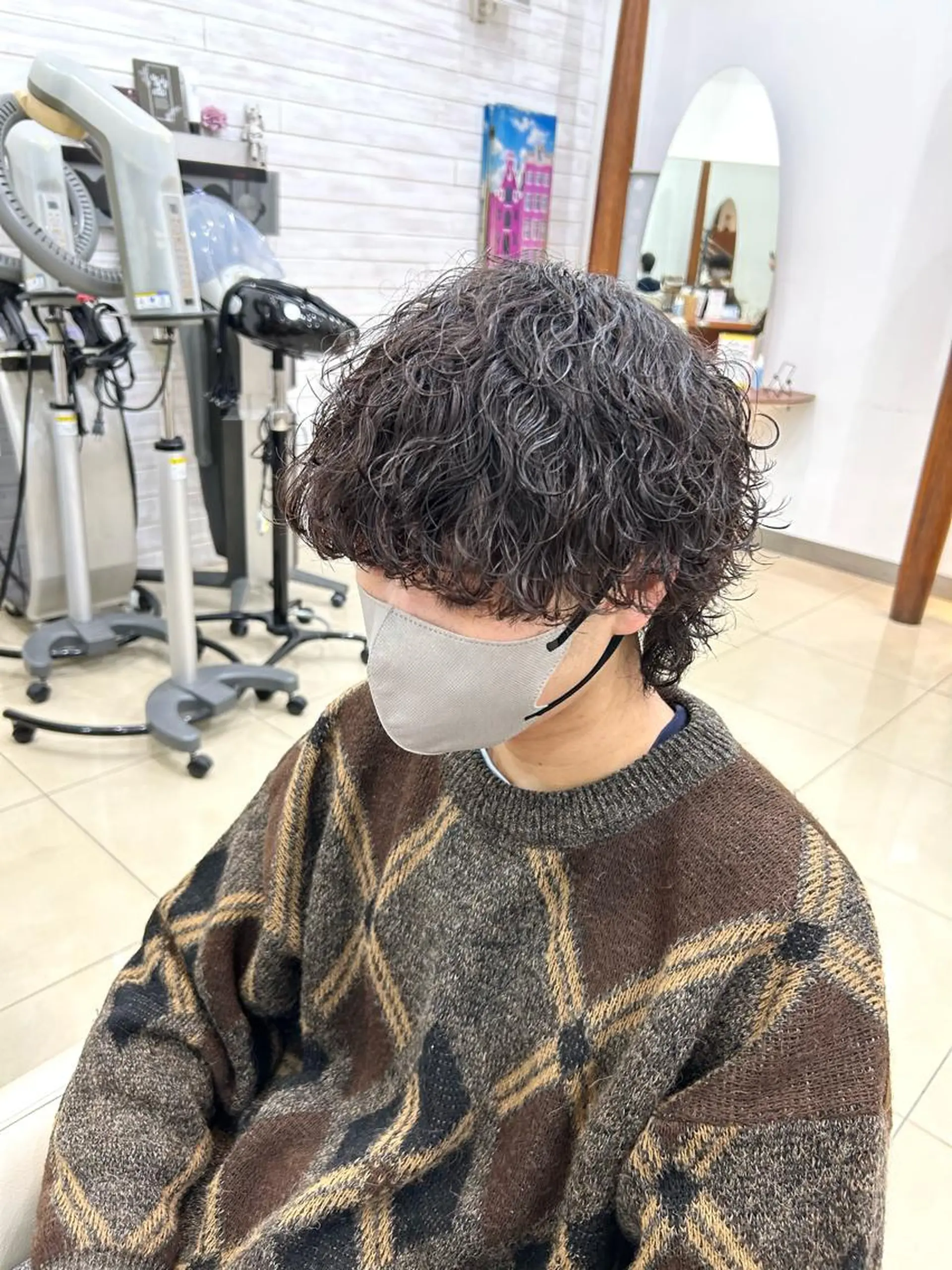 ミディアム パーマ メンズ 岡田大志🇰🇷 中/韓メンズヘアのヘアスタイル