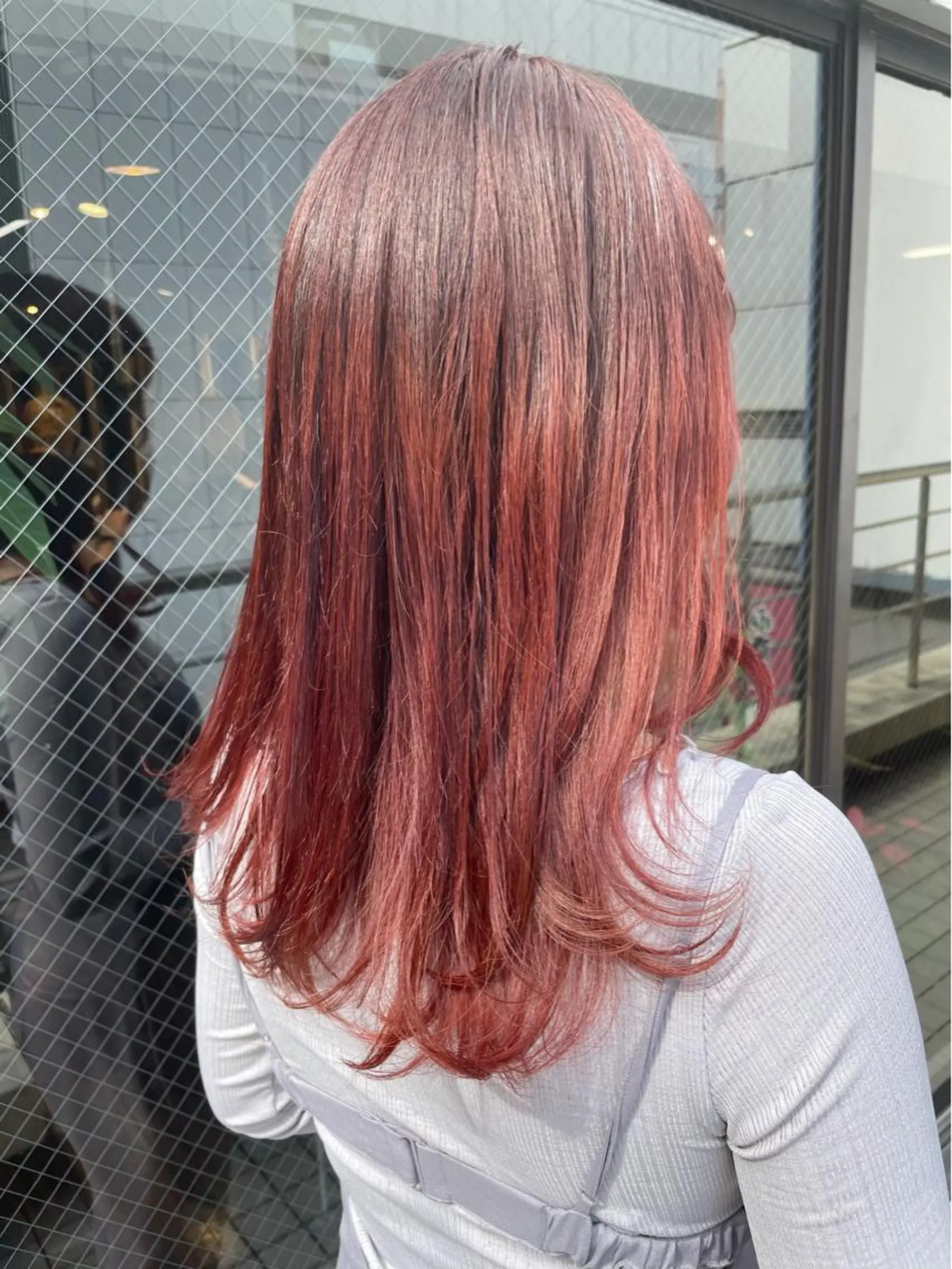 ロング カラー カシス ピンクカラー Michel by chainon    ミッシェルバイシェノン所属・美髪職人/傷ませない カラー/橋本拓弥のヘアスタイル