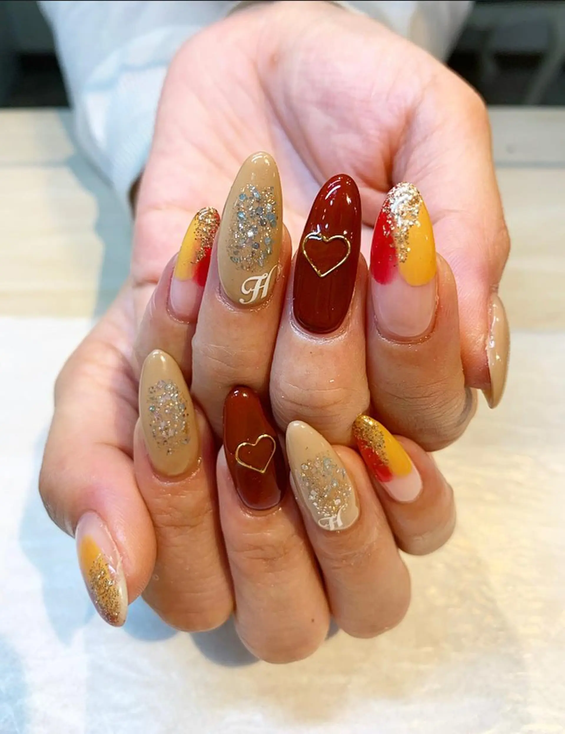 ネイル 鈴木 華乃のネイルデザイン