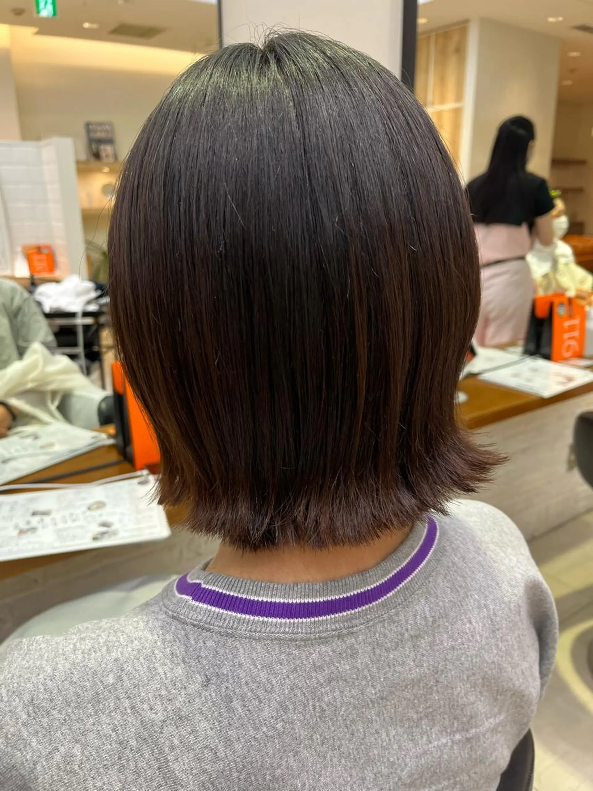 ショート ボブ 外ハネヘア コテ巻き風パーマ🫧 麻尋のヘアスタイル