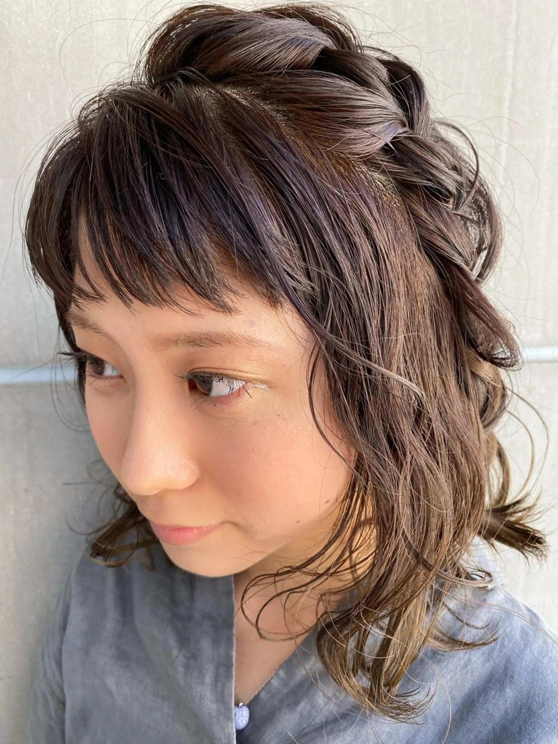 セミロング カラー ヘアアレンジ オン眉 たなか ちあきのヘアスタイル