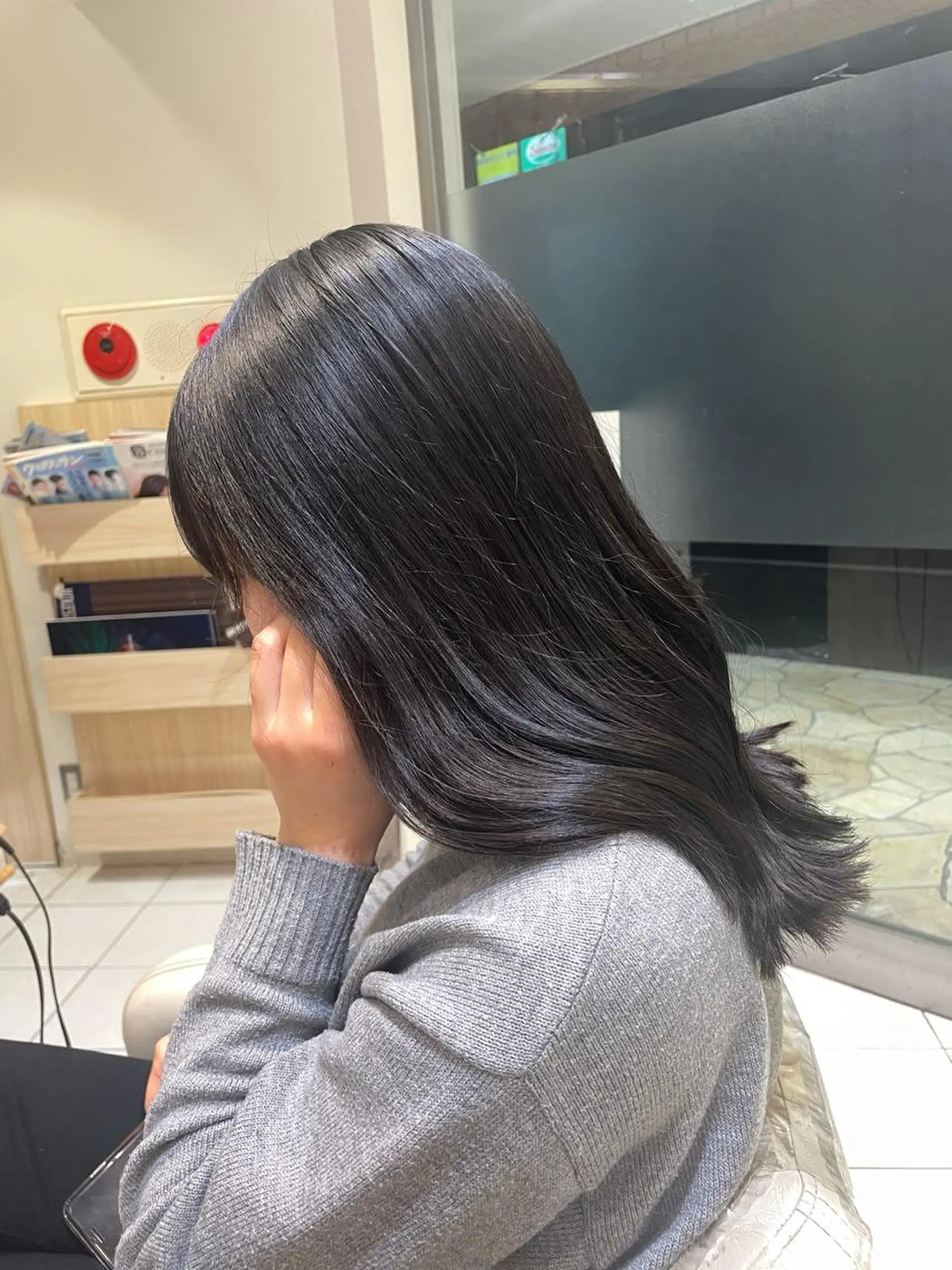 セミロング 悩み解決美容師 Futo✨のヘアスタイル