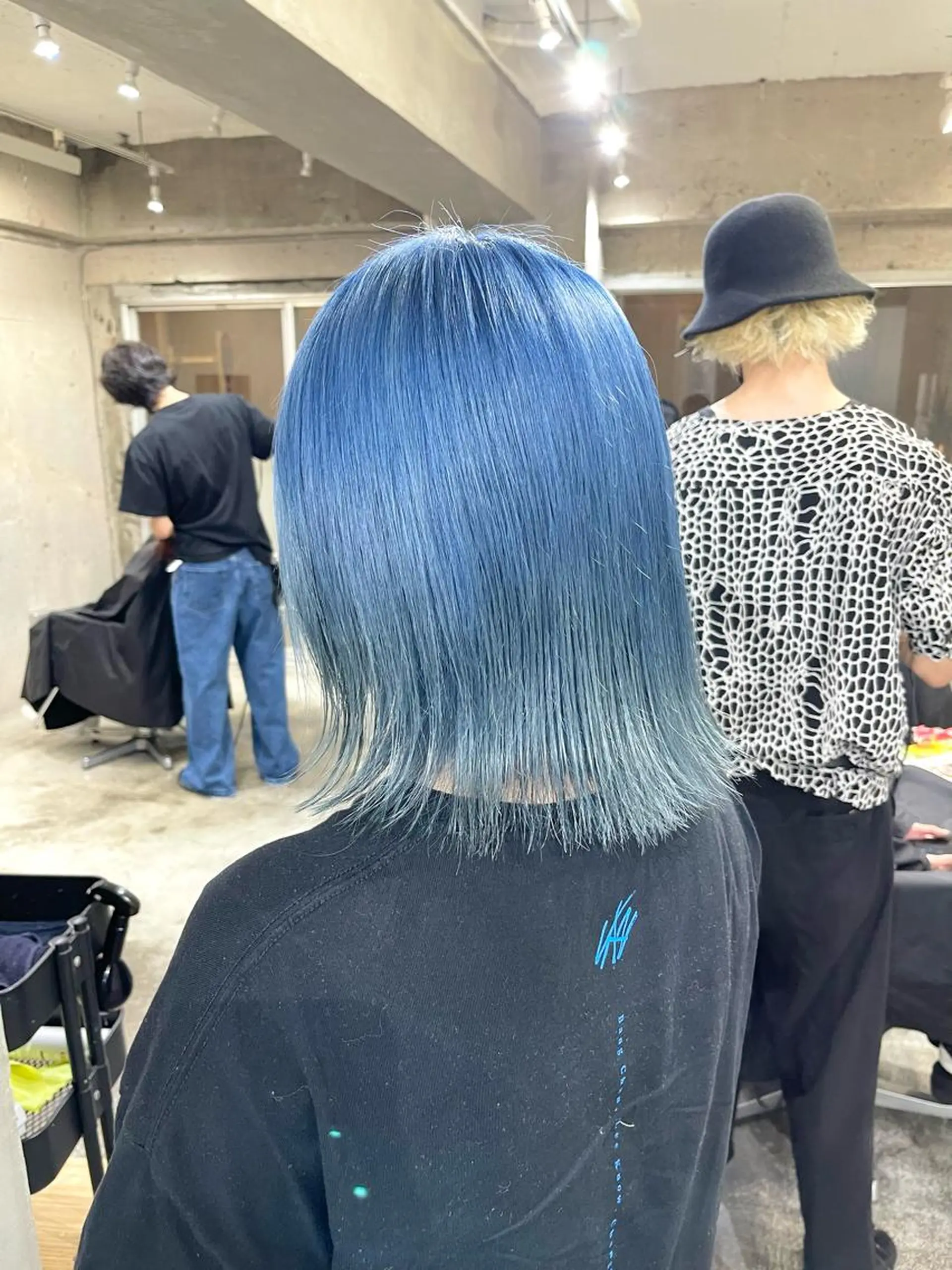 セミロング カラー レイヤーカットとハイ トーン/HIROKIのヘアスタイル