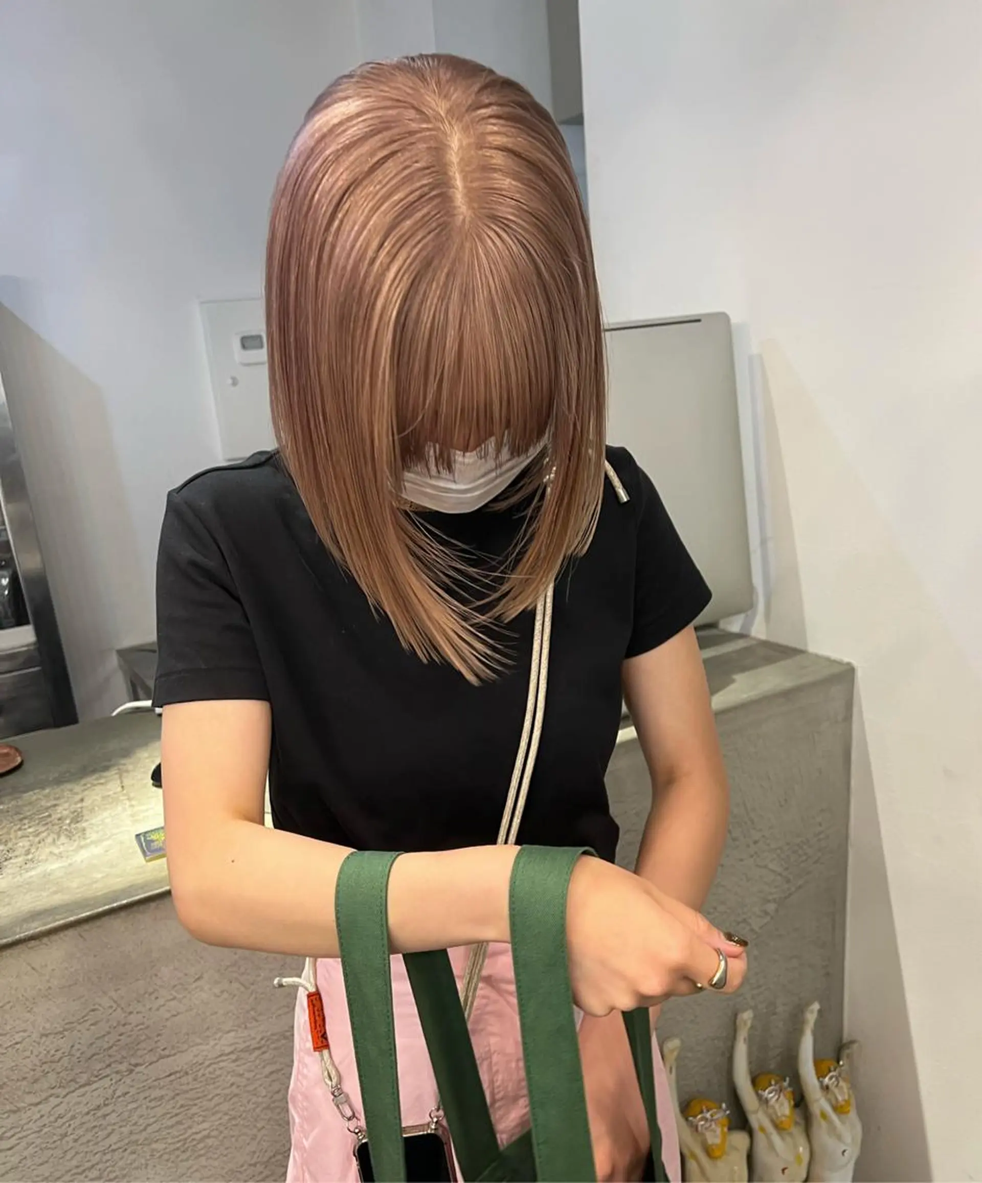 ミディアム vixus mamiのヘアスタイル