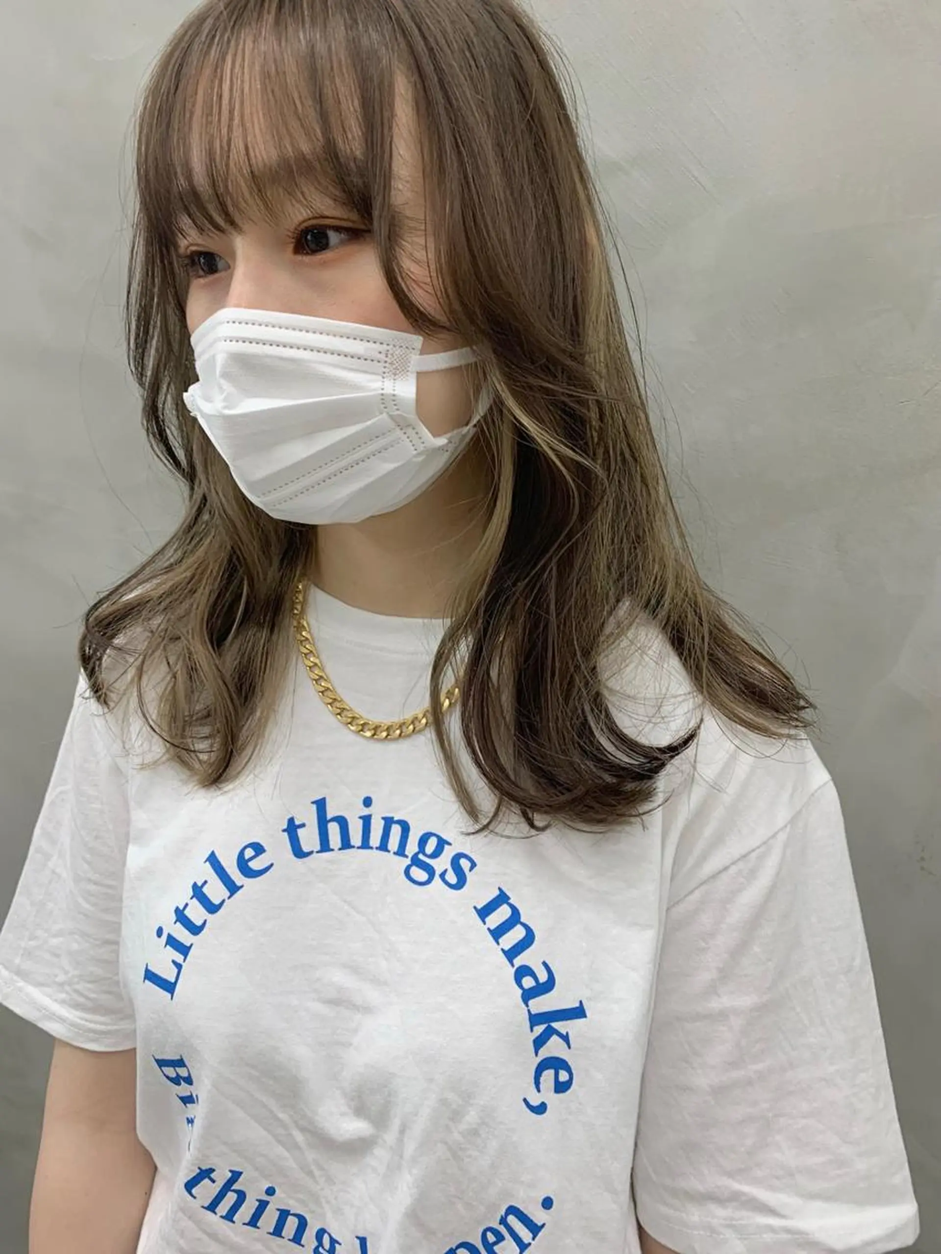 セミロング カラー ブームボックス所属・🐝ハイトーンカラー hachi🐝のヘアスタイル