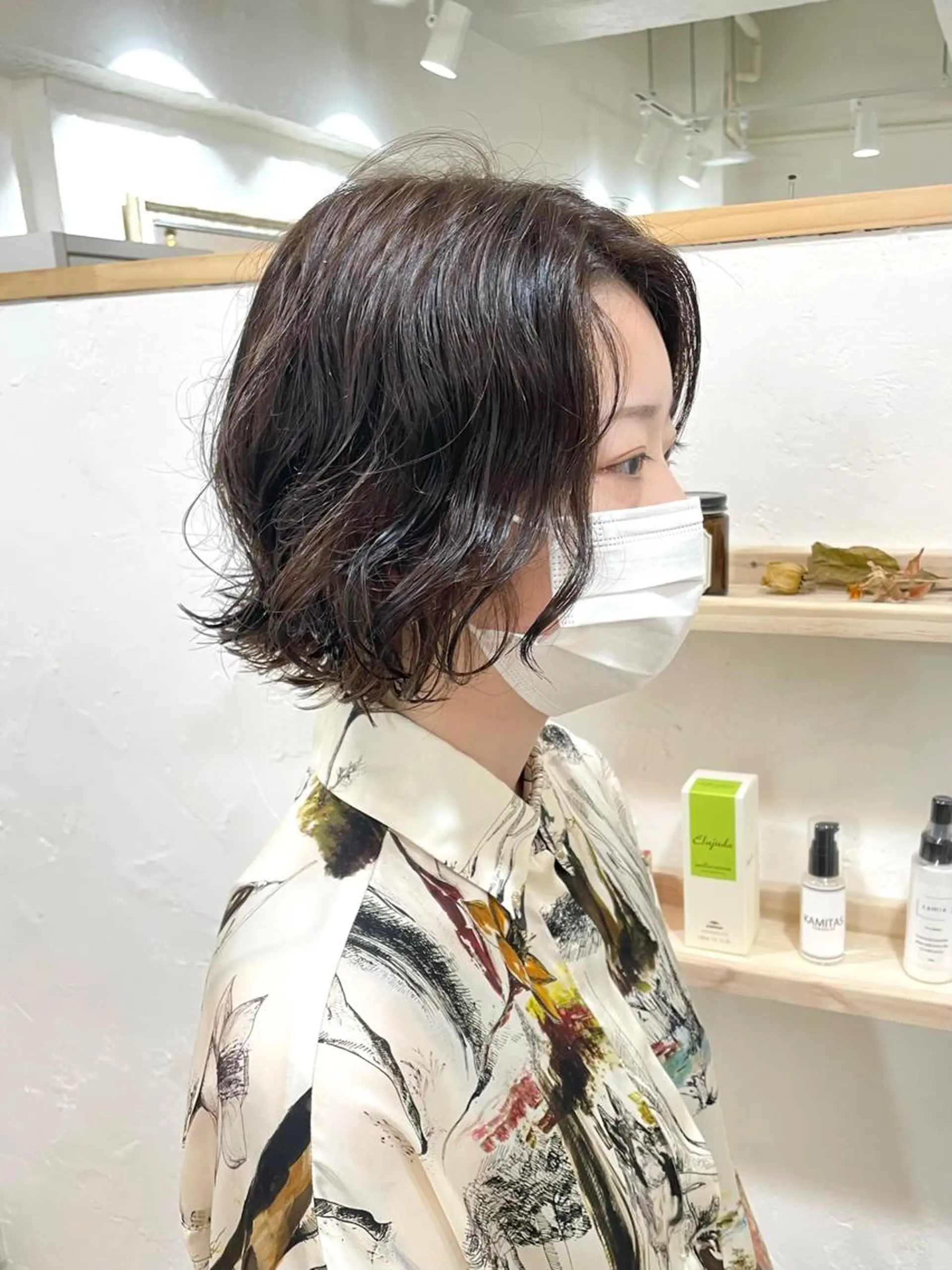 ミディアム カラー パーマ ミディアムパーマ 透明感カラー ボブ ウルフカット 銀座No.1髪質改善 縮毛矯正/本木のヘアスタイル