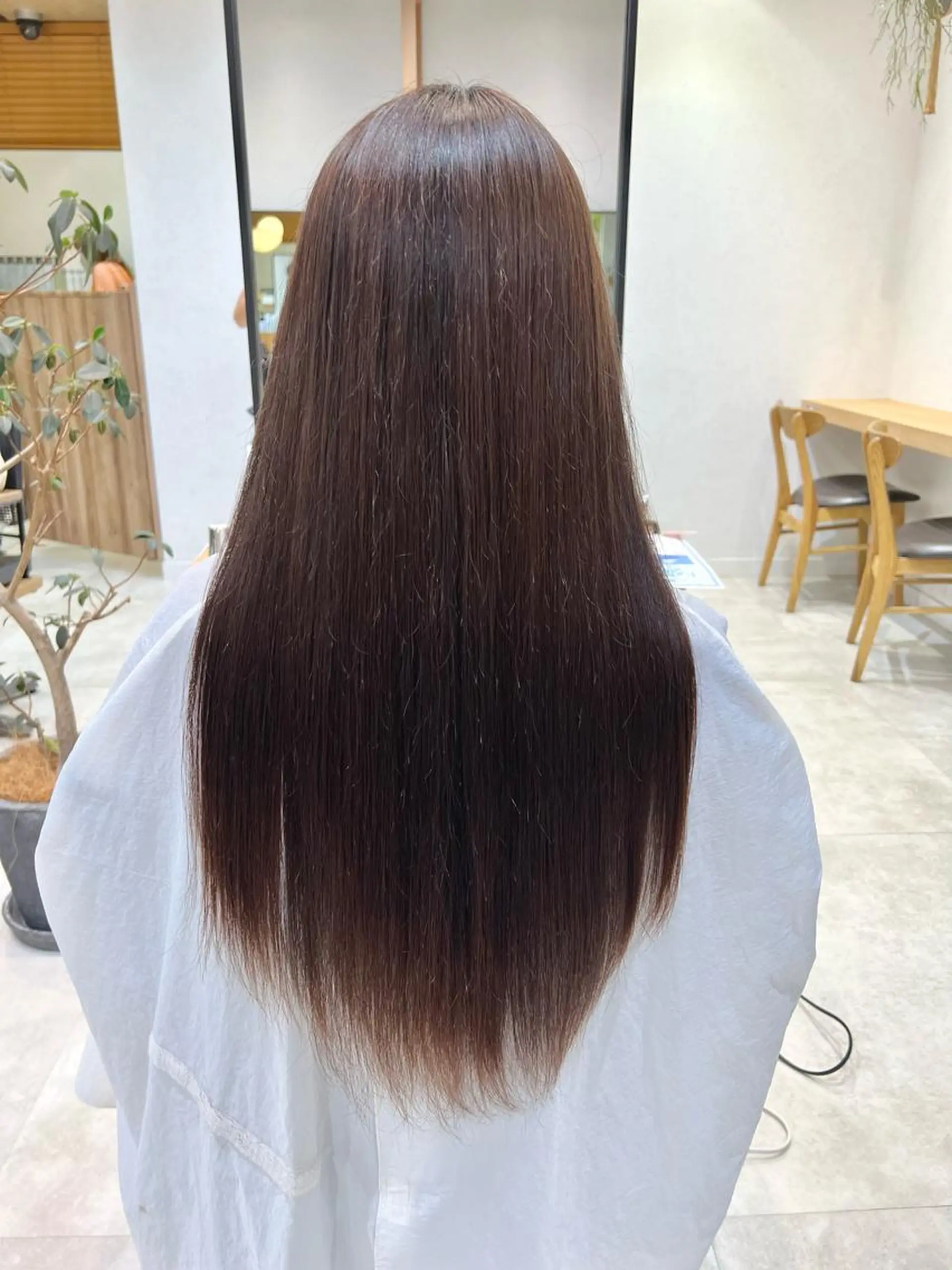 ロング カラー トリートメント Oasisgarden所属・レイヤー/ブリーチ MOMOのヘアスタイル