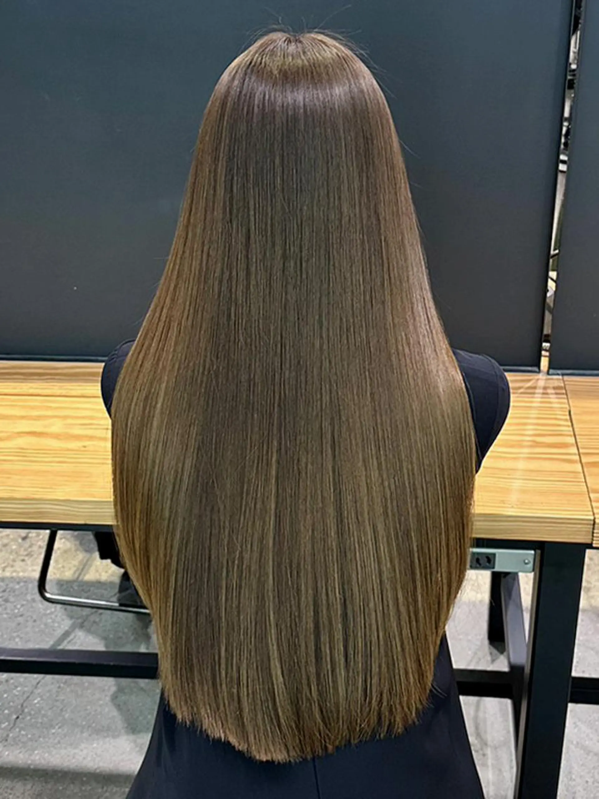 セミロング カラー パーマ ヘアアレンジ 髪質改善 カット ヘアカラー トリートメント ITbyALBUM 下北沢店のヘアスタイル