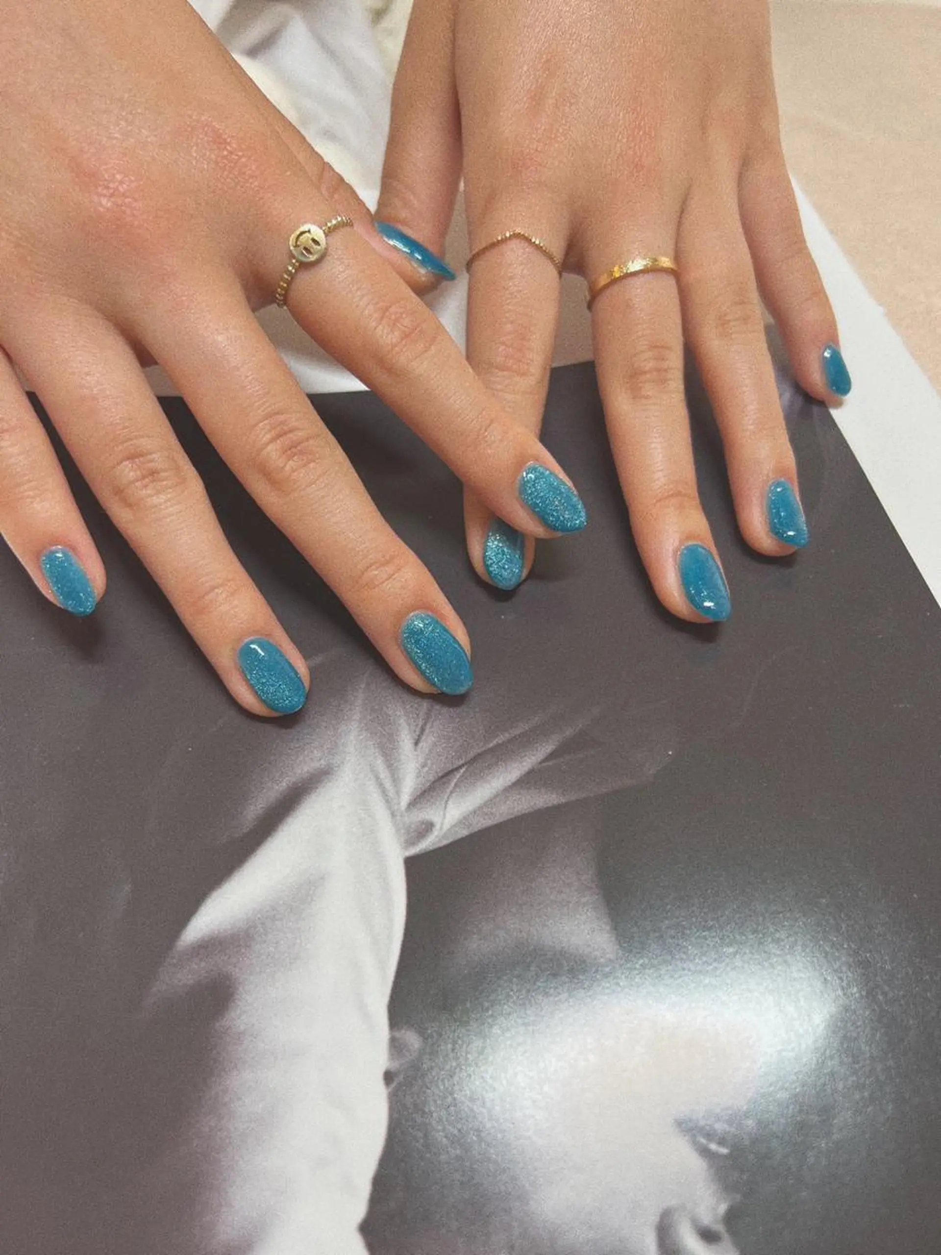 ネイル オーロラネイル 長さ出し ジェルネイル 韓国ネイル マグネットネイル ちゅるんネイル🪄 耳ツボジュエリー🔗のネイルデザイン