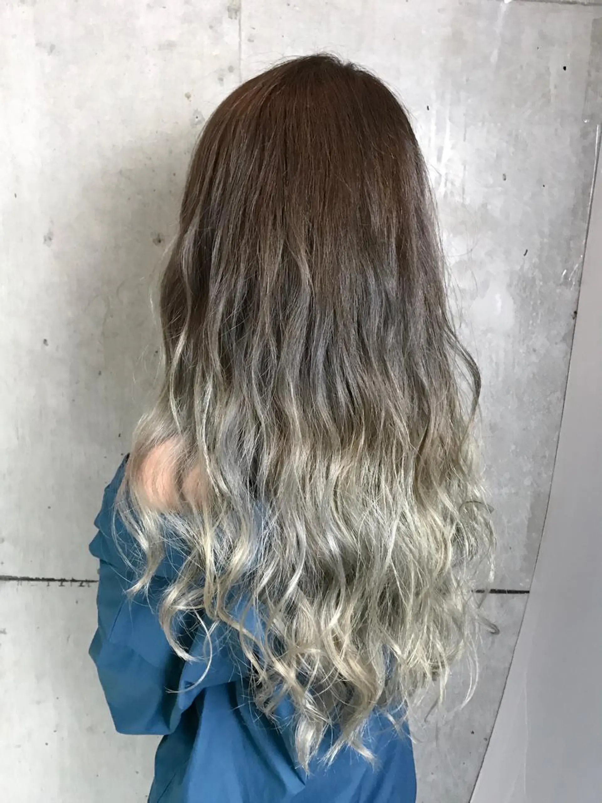 ロング カラー パーマ ヘアアレンジ グラデーションカラー カット ヘアカラー トリートメント 今井 由佳のヘアスタイル