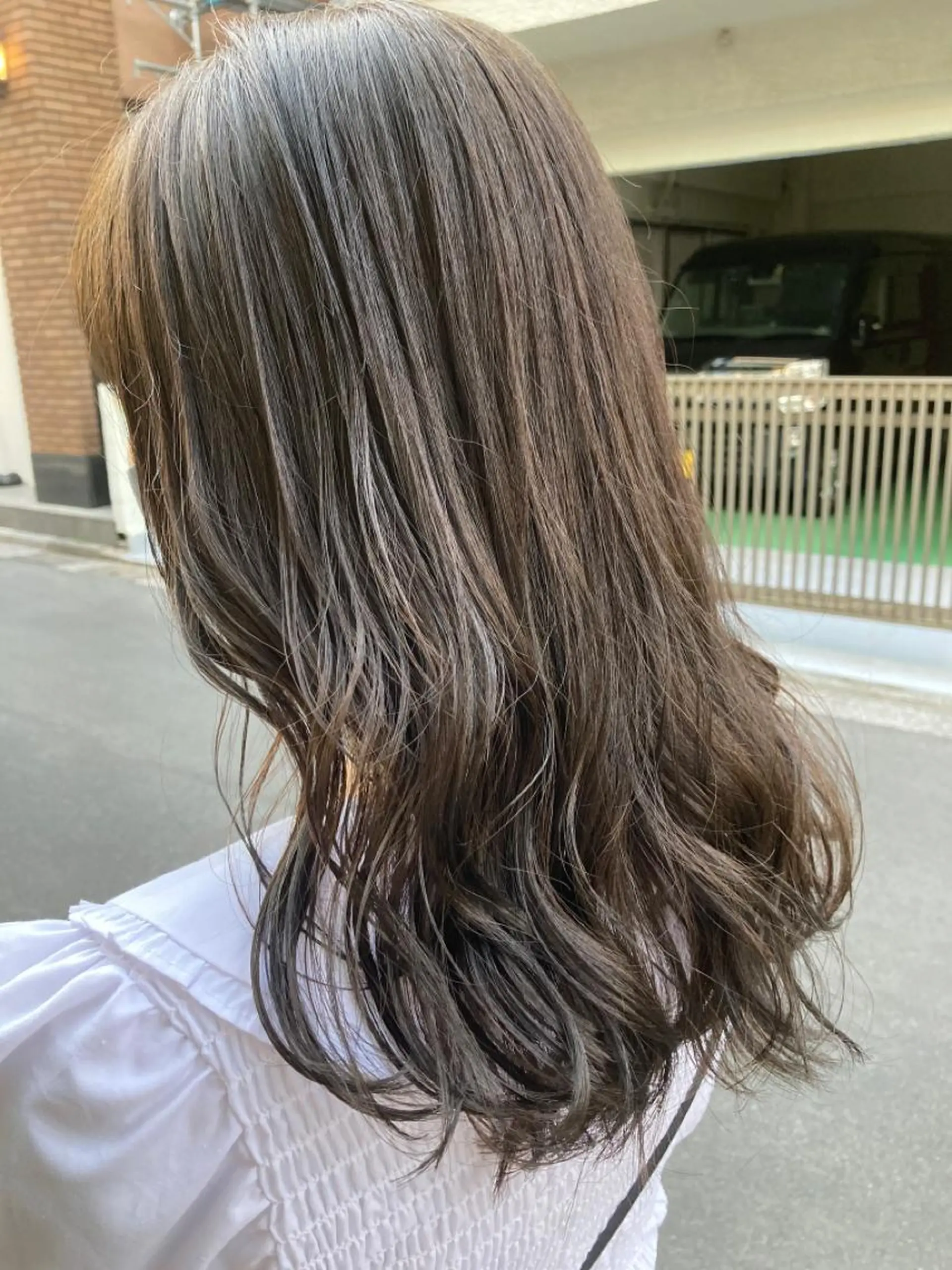 ミディアム カラー mit by tree吉祥寺所属・パーソナルカラー 美容師國分優太のその他イメージ