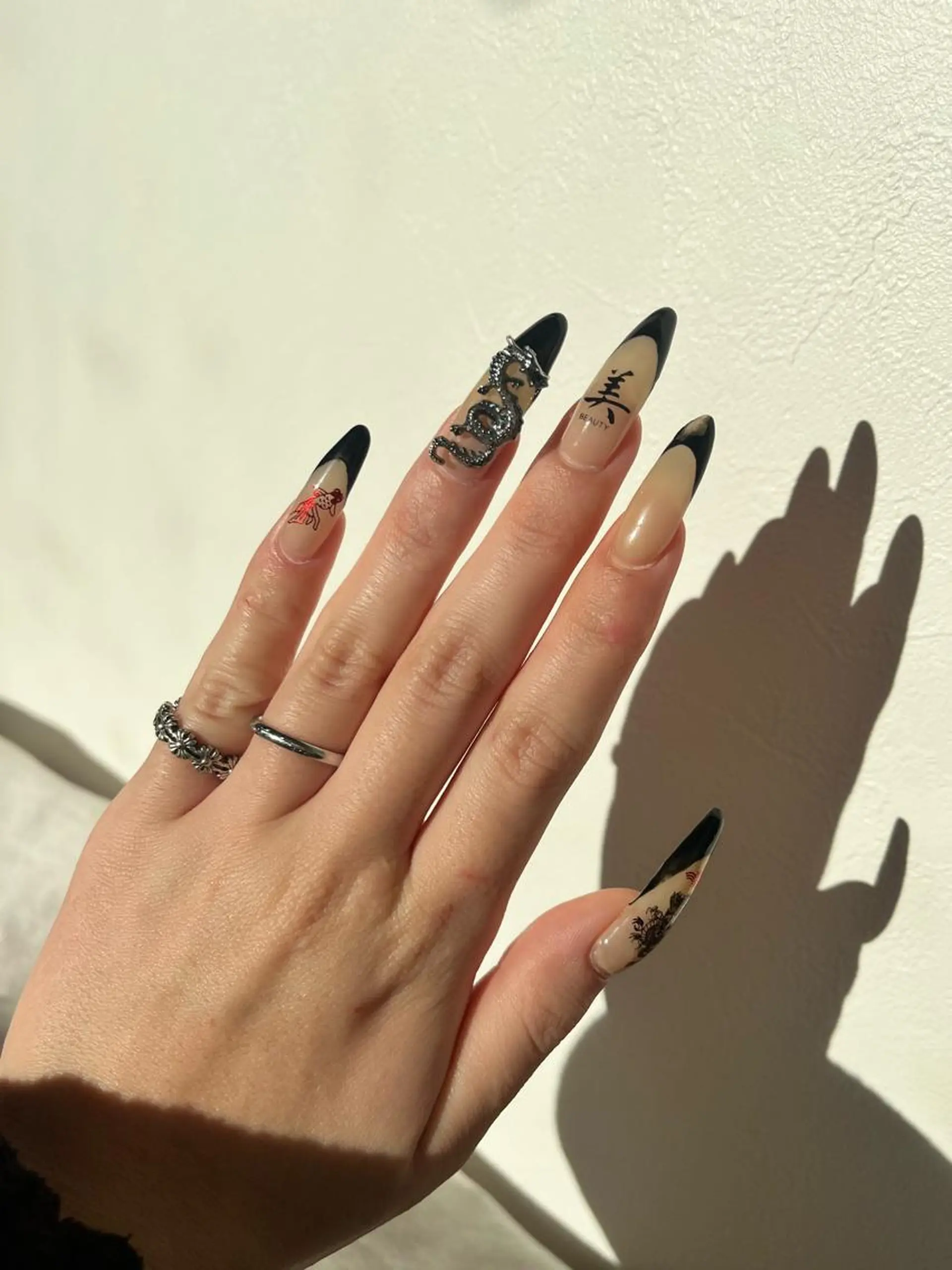 ネイル キンジョウ ハルナのネイルデザイン