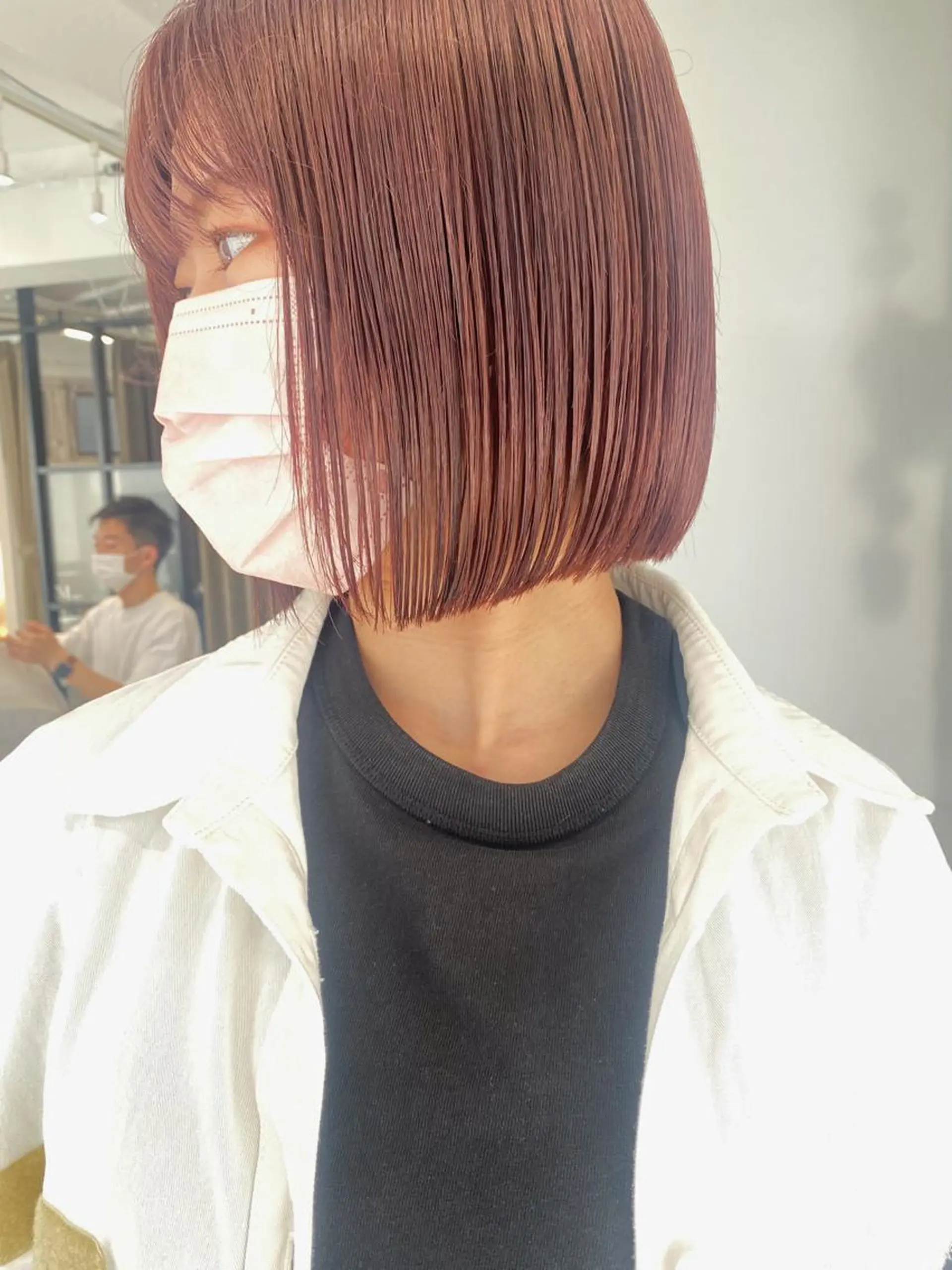 ショート カラー カット ヘアカラー トリートメント センターパート/ 暖色カラーayuのヘアスタイル