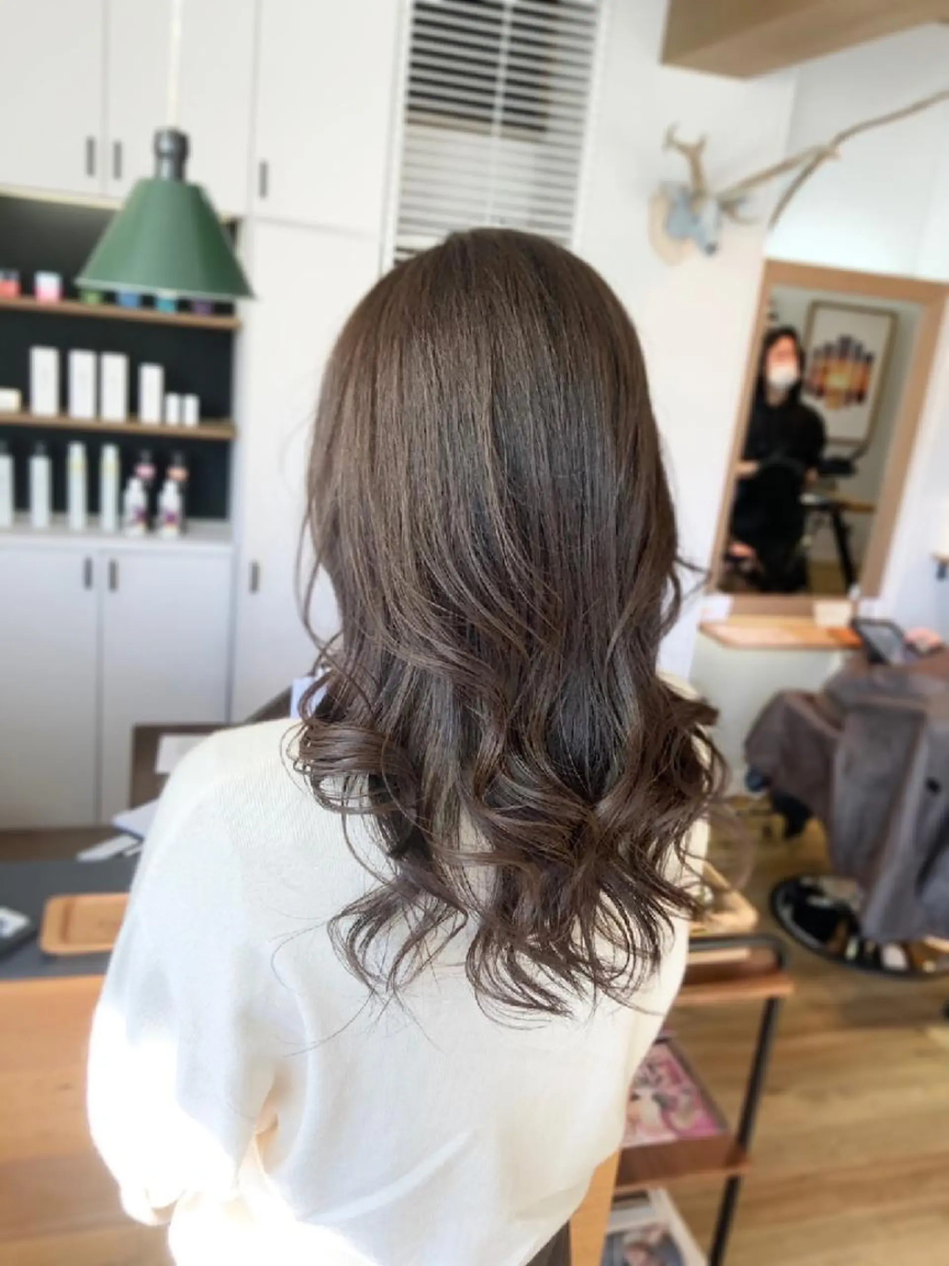 カラー グレージュ 堀 望美のヘアスタイル