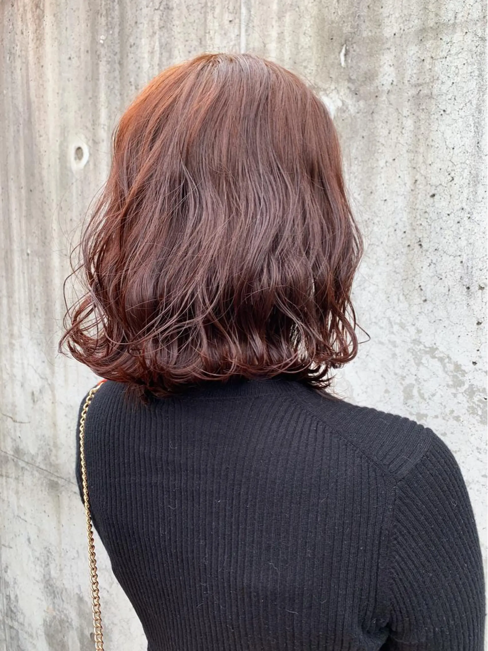 ミディアム カラー 安藤 佑衣のヘアスタイル