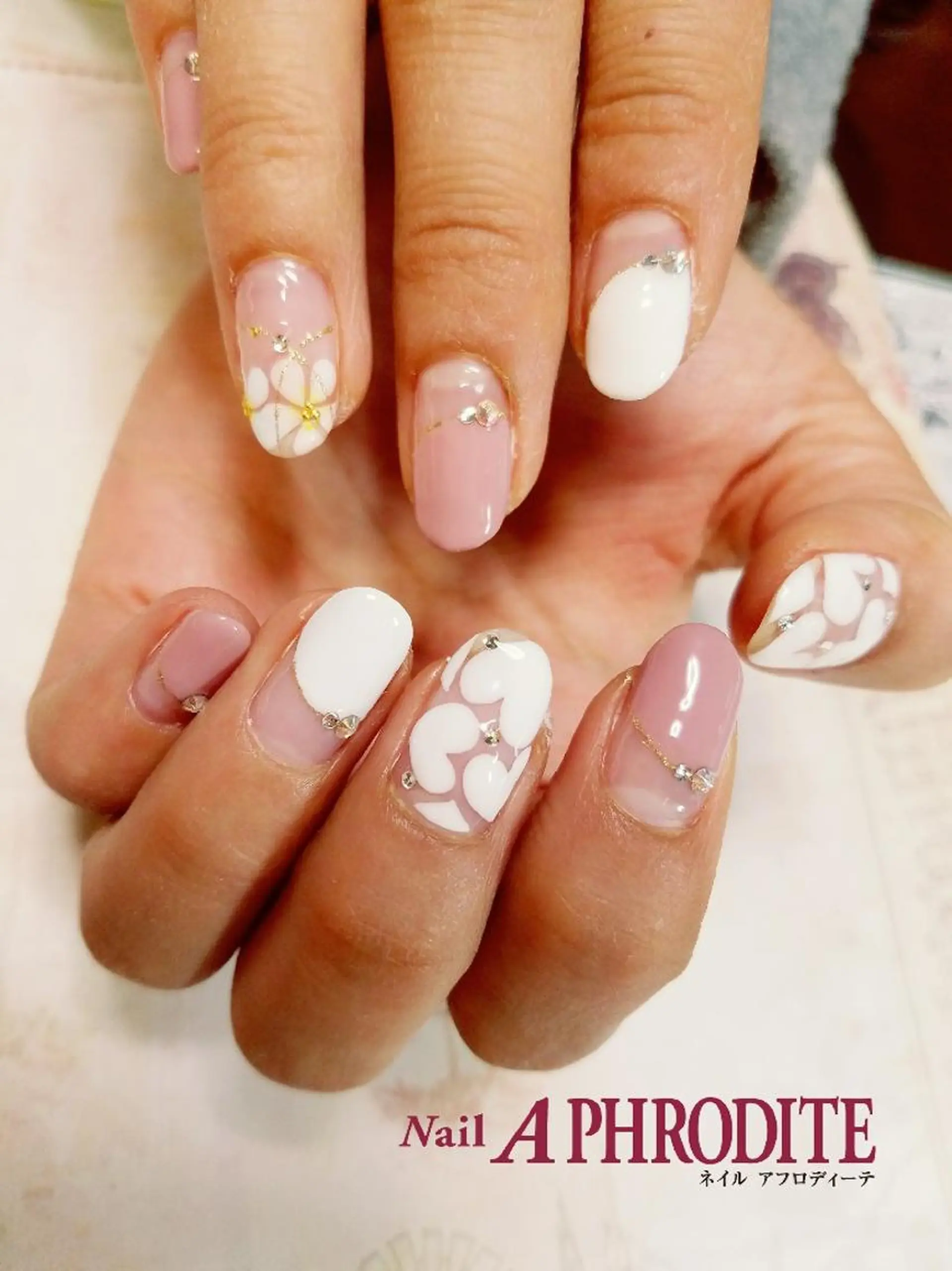 ネイル Nail  Aphroditeのネイルデザイン