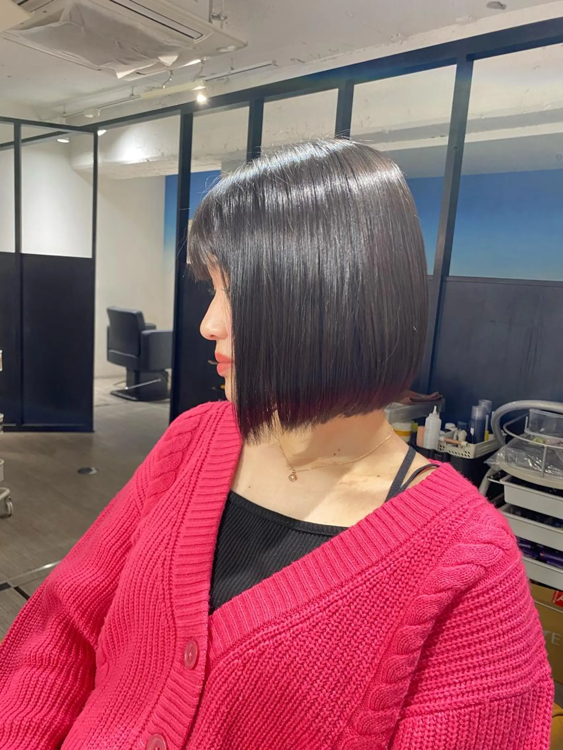 ミディアム 髪質改善 韓国風ヘア 縮毛矯正 酸性ストレート カット ヘアカラー トリートメント 韓国風レイヤーカット 💎髪質改善"yuiのヘアスタイル