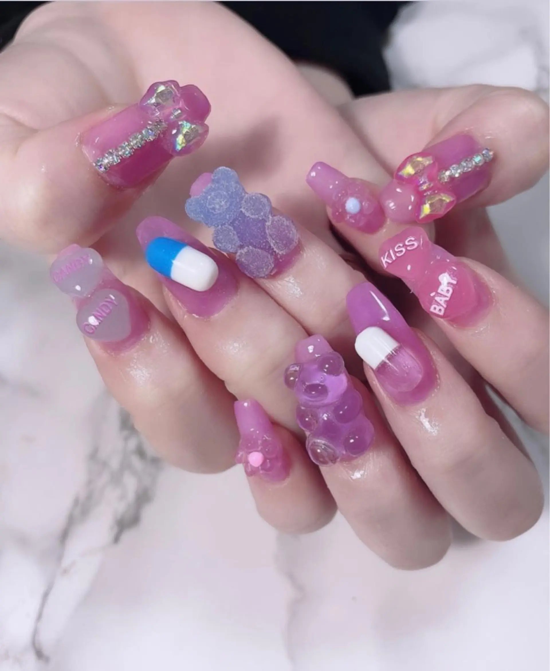 ネイル 高草木 桃香のネイルデザイン