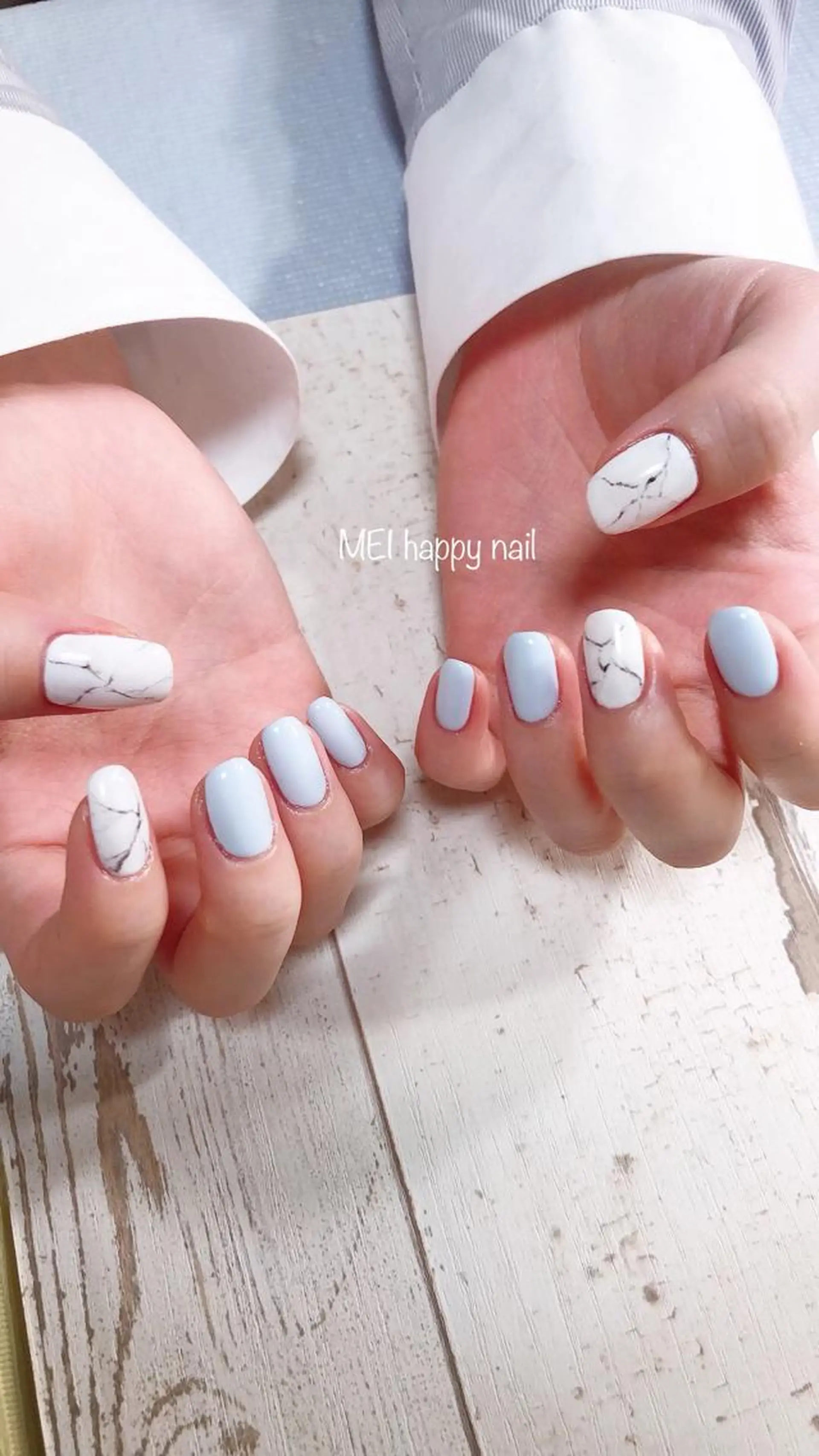 ネイル オーロラネイル ジェルネイル 大理石ネイル(マーブル) パラジェル 北浦和 自爪育成ケアのネイルデザイン