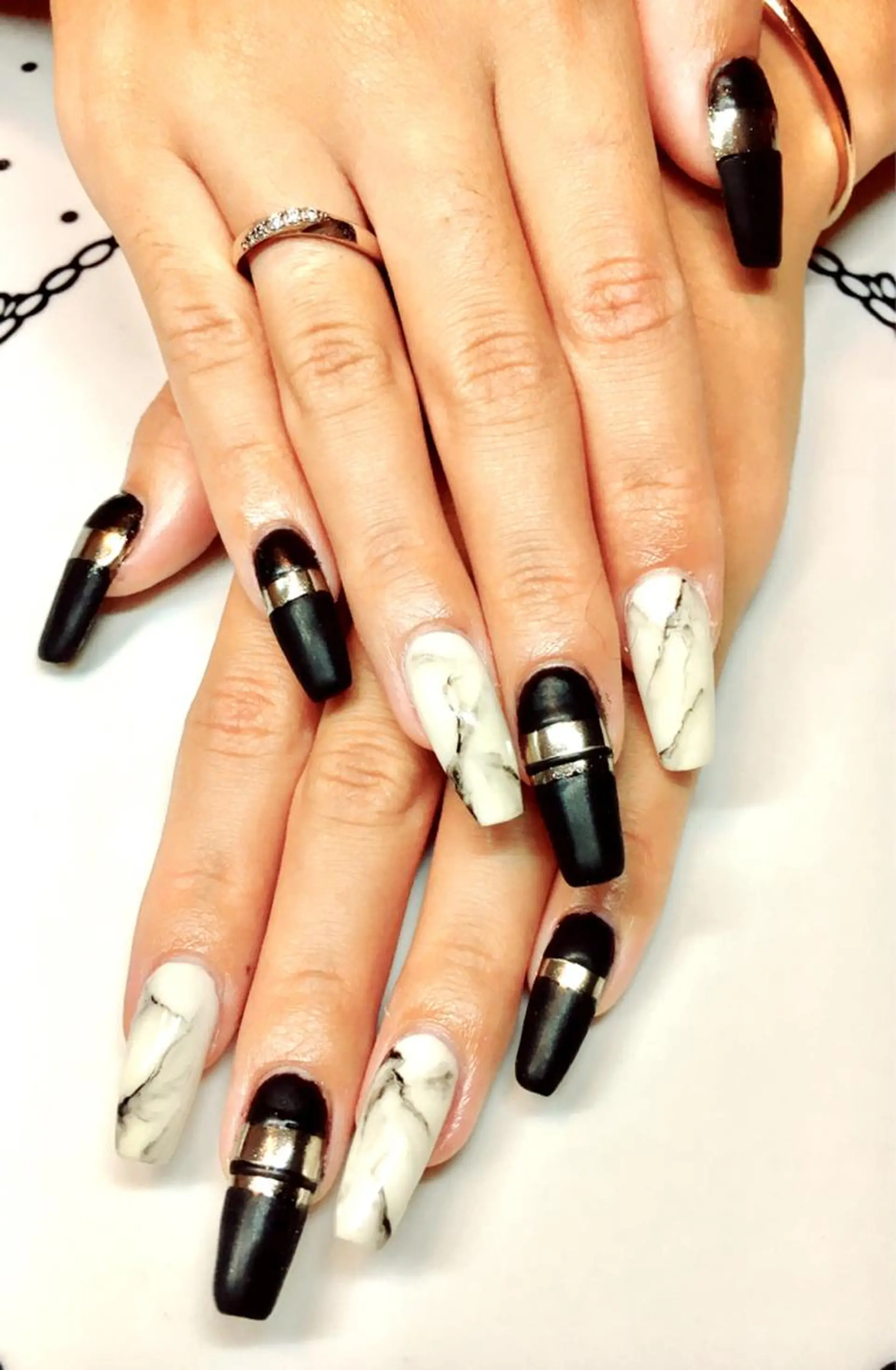 ネイル ジェルネイル スカルプネイル nailsalon sugarr所属・nailist cocoのネイルデザイン