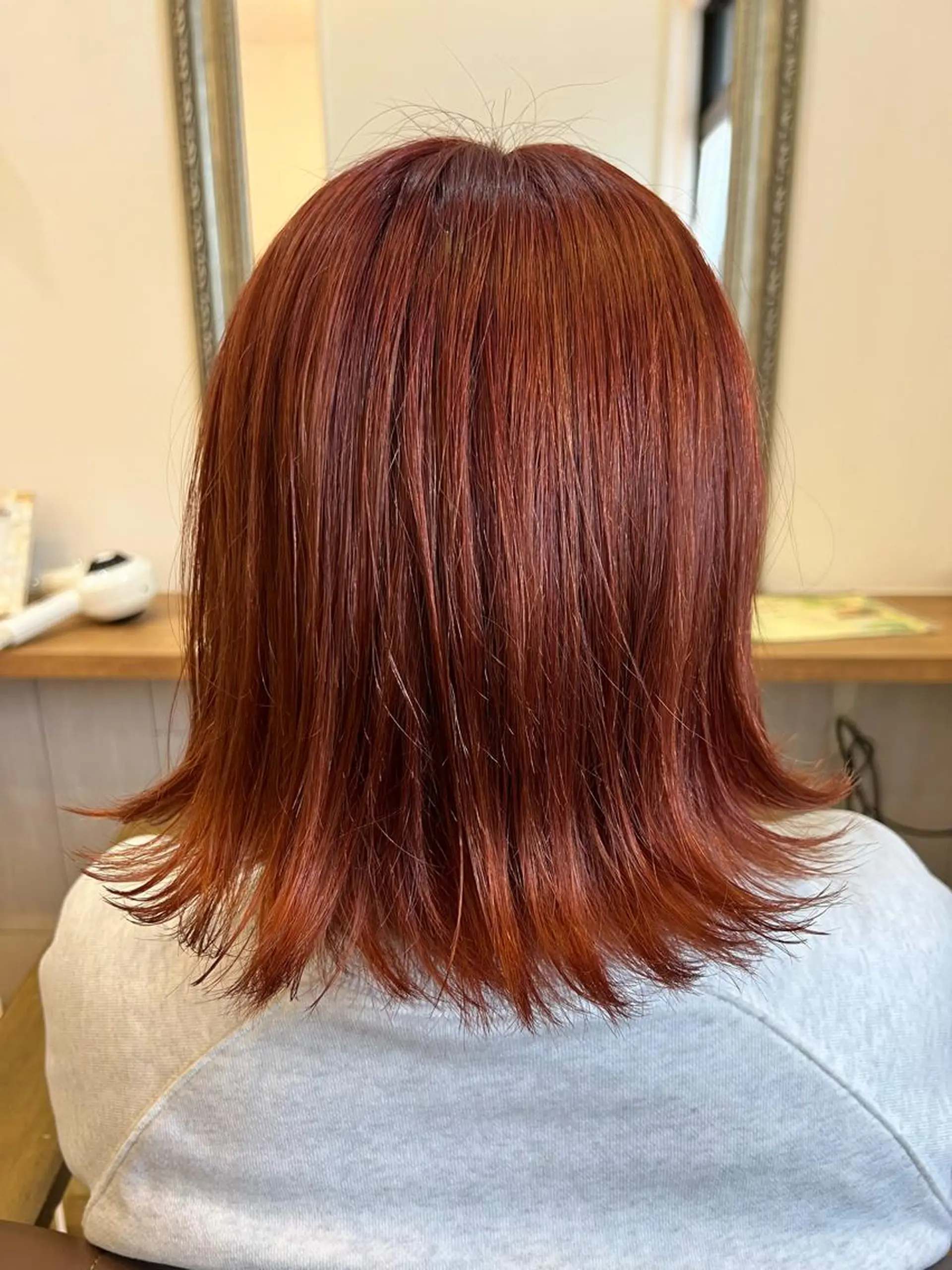 ミディアム カラー ブリーチ ピンクカラー レッドカラー 美容室Class所属・🐰ハイトーンカラー 畠山　渡🐰のヘアスタイル