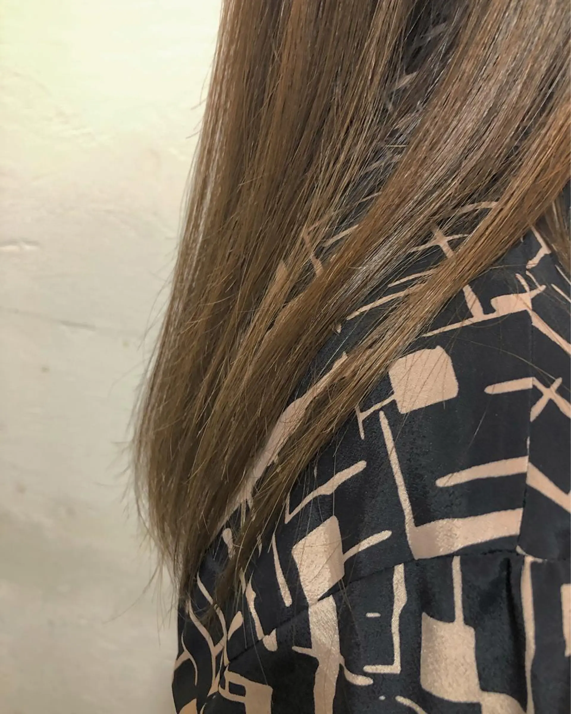 セミロング カラー ベージュカラー オリーブベージュ デザインカット🎨 ボブ🫟おざきのヘアスタイル