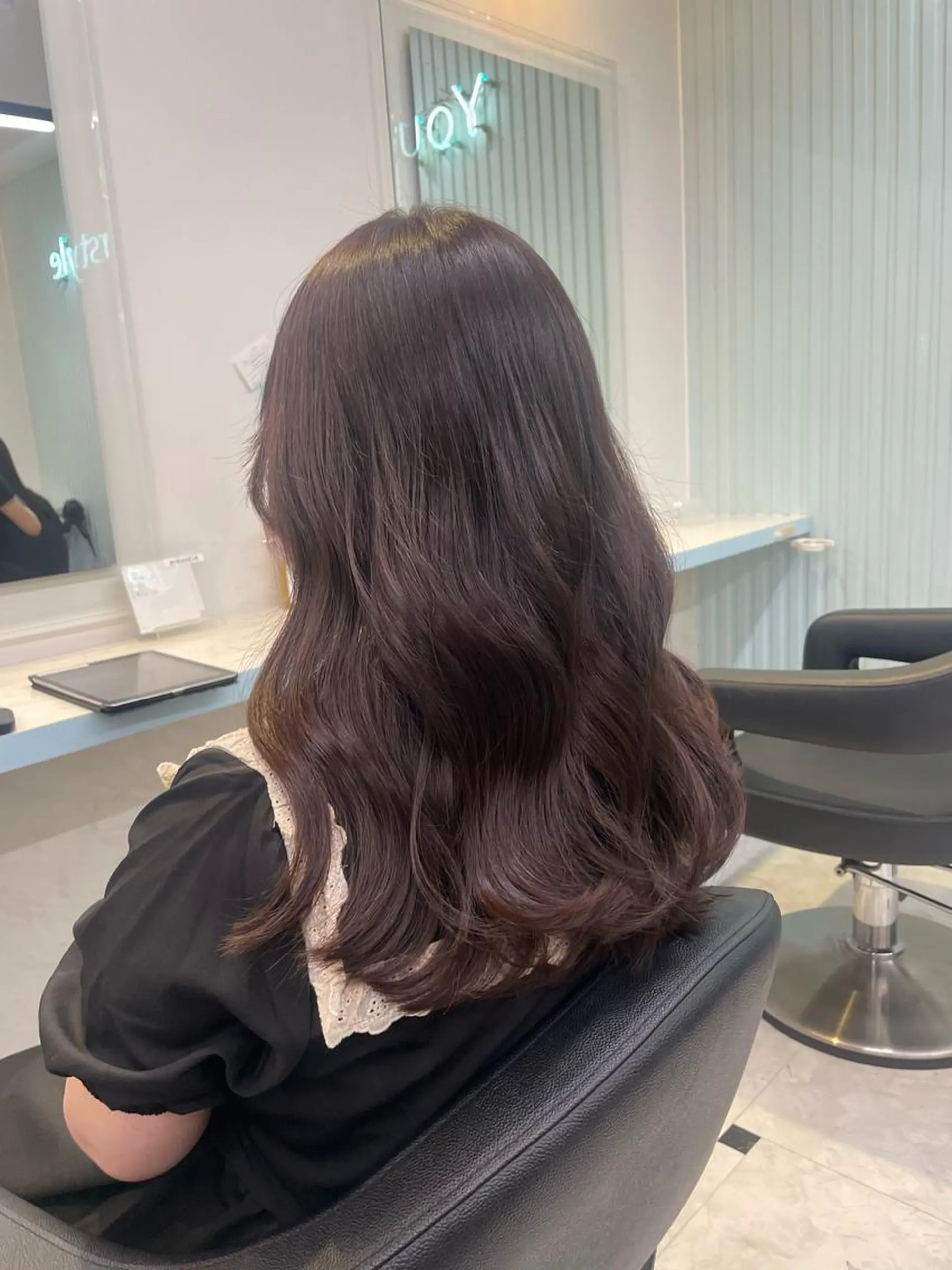 セミロング カラー カット ヘアカラー トリートメント Salowin池袋East 店3F所属・【美髪矯正/絹髪】 🎀hinano🎀のヘアスタイル