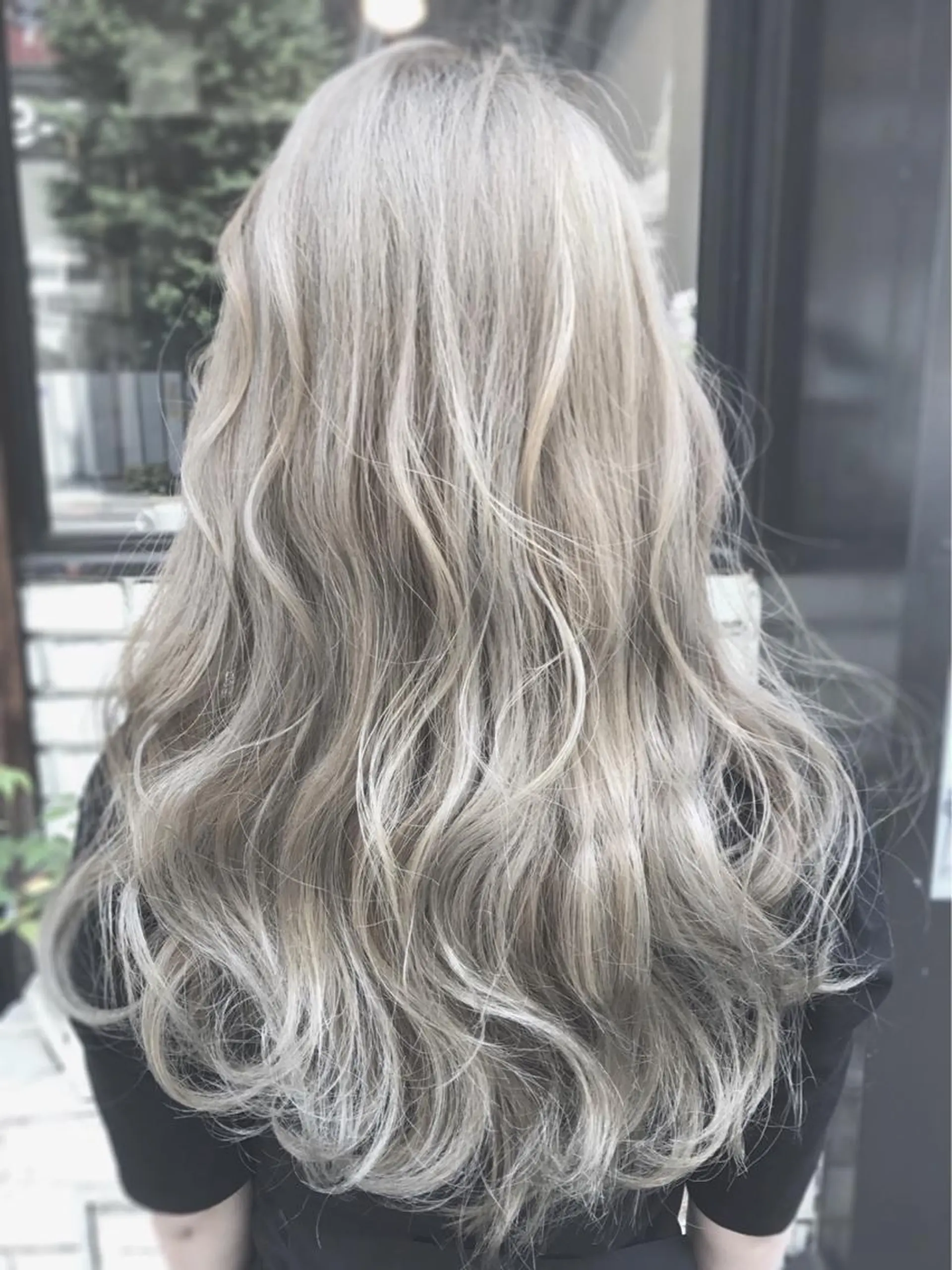 ロング カラー ヘアカラー トリートメント 髪質改善🌟透明感 🌟三塚有紀子のヘアスタイル