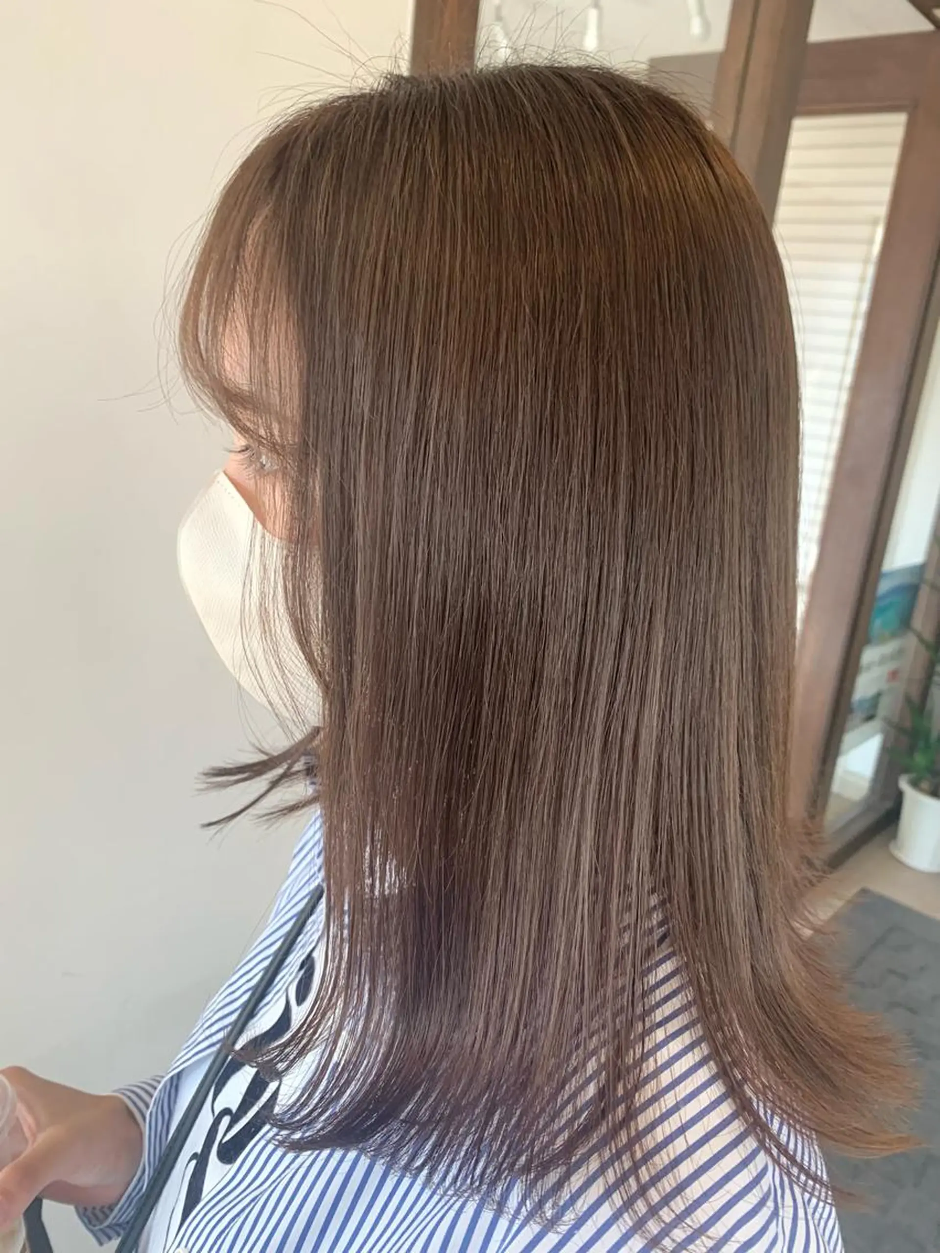 セミロング カラー ブリーチ ダブルカラー イヤリングカラー ハイライトカラー イルミナカラー Emma ecole所属・Emma ecole /栄/RIOのヘアスタイル