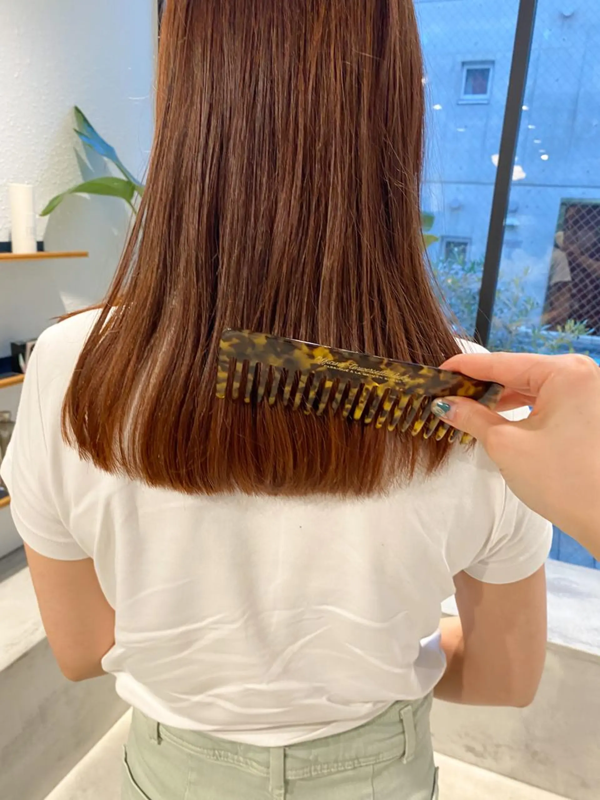 ロング カラー パーマ ヘアアレンジ メンズ キッズ ネイル マツエク・マツパ メンズブリーチ ブリーチ ブラウンカラー オレンジ オレンジブラウン パーマスタイル🔅 sayacaのヘアスタイル