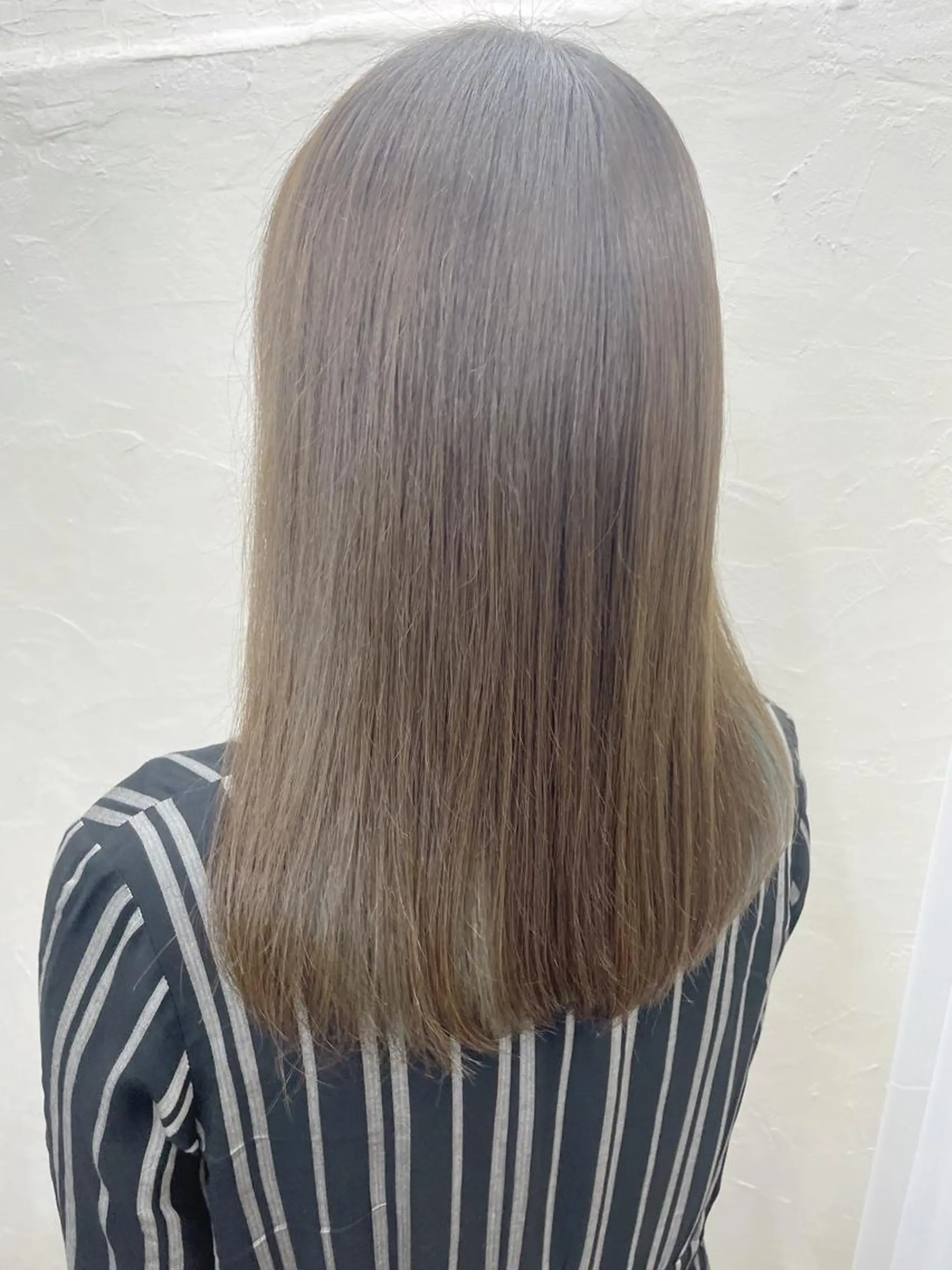 ロング カラー ケアブリーチ /髪質 改善/古橋圭史郎のヘアスタイル