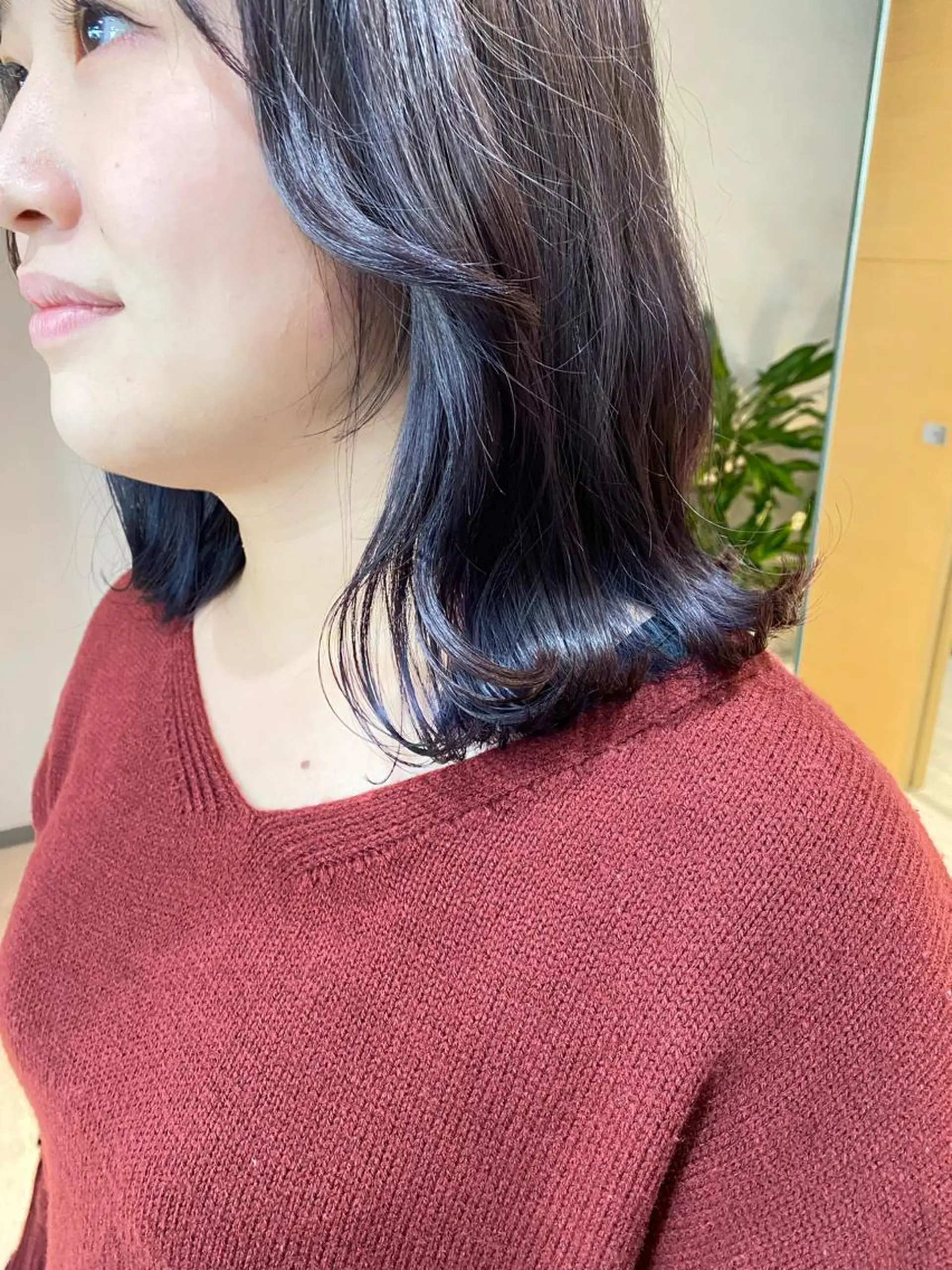 セミロング カラー ブリーチ ケアブリーチ ハイトーンカラー 髪質改善 ヨシンモリ clomus所属・YUKA 🍒ツヤ髪改善のヘアスタイル