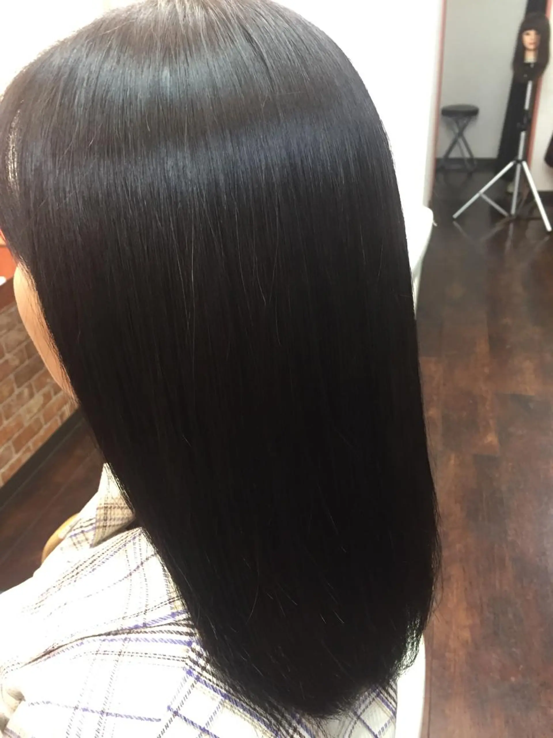 セミロング カラー パーマ 桧山 真のヘアスタイル