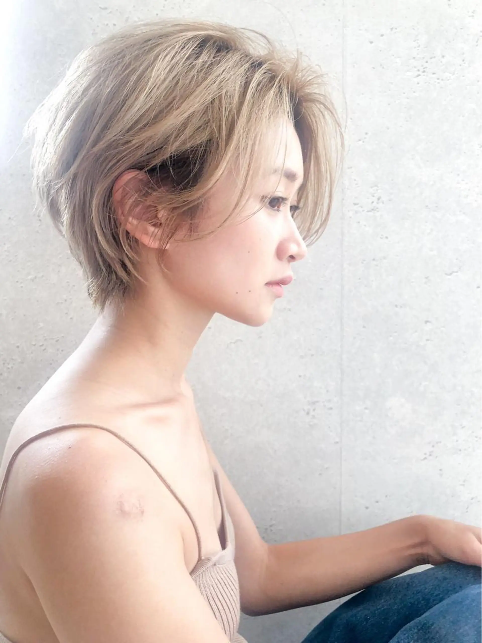 ショート ヘアカラー トリートメント ☕️ベージュカラー 内藤光哉☕️のヘアスタイル