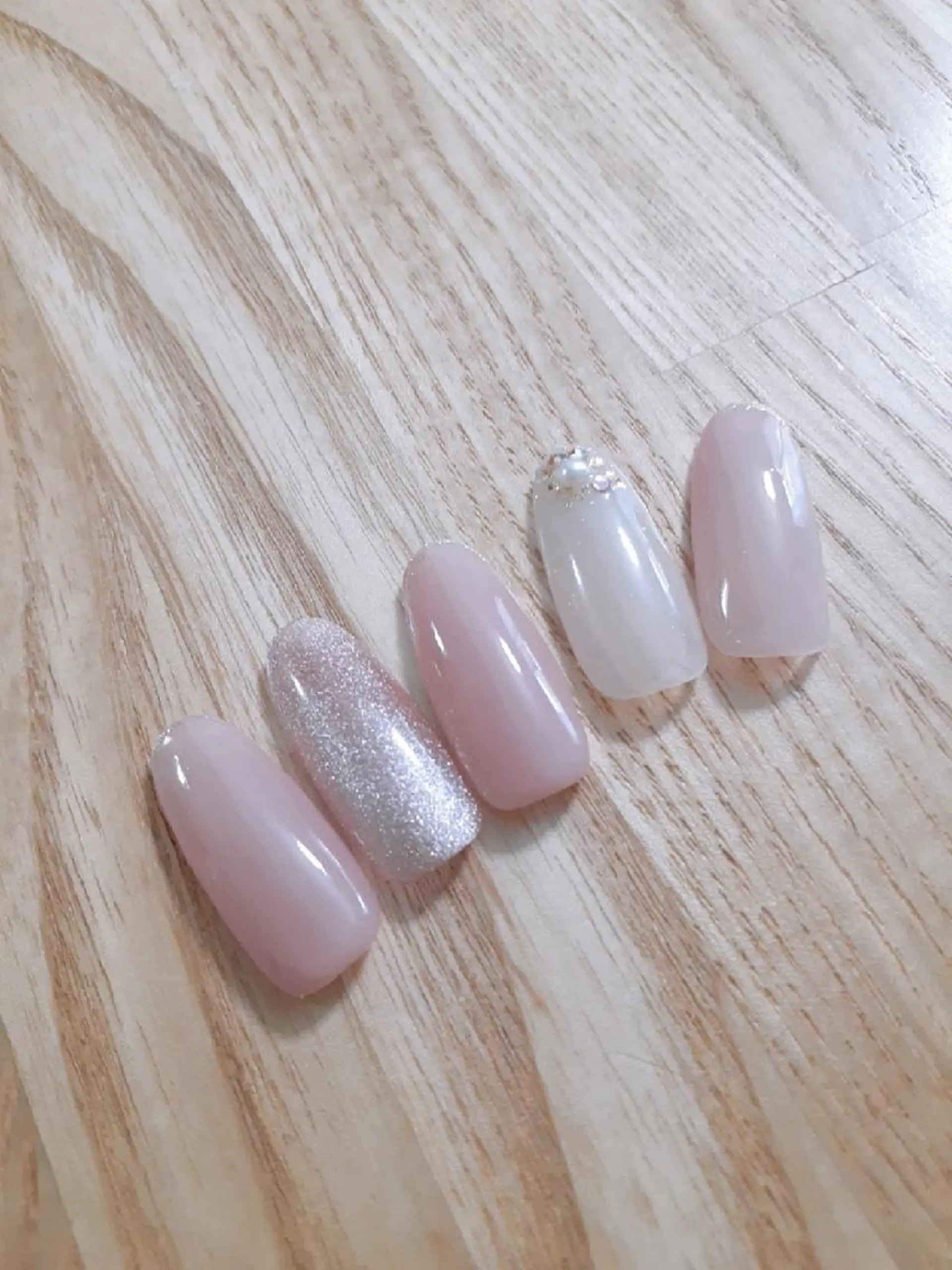 ネイル ハンドネイル 鈴木 憂維のネイルデザイン