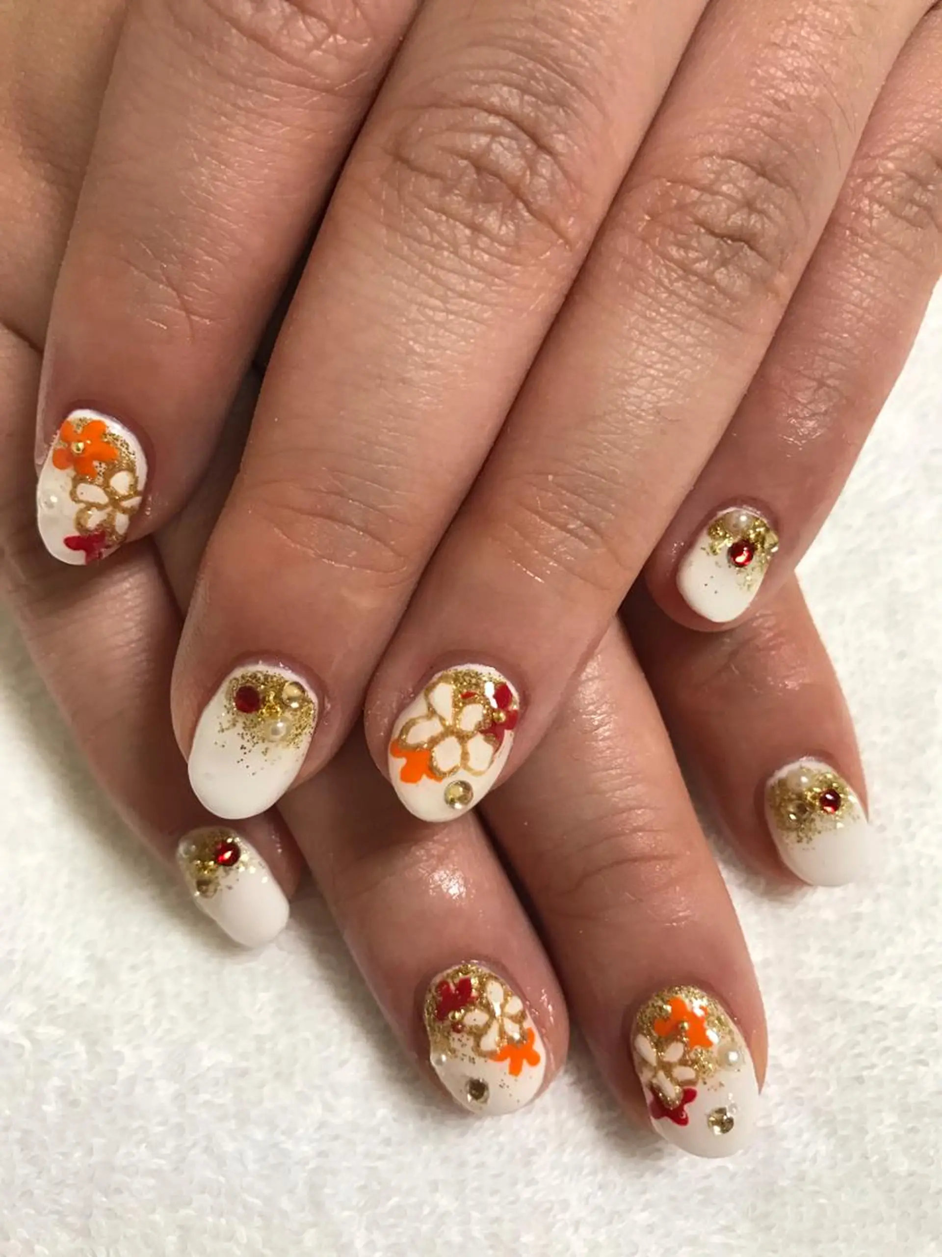 ネイル LOVEnail tomoのネイルデザイン