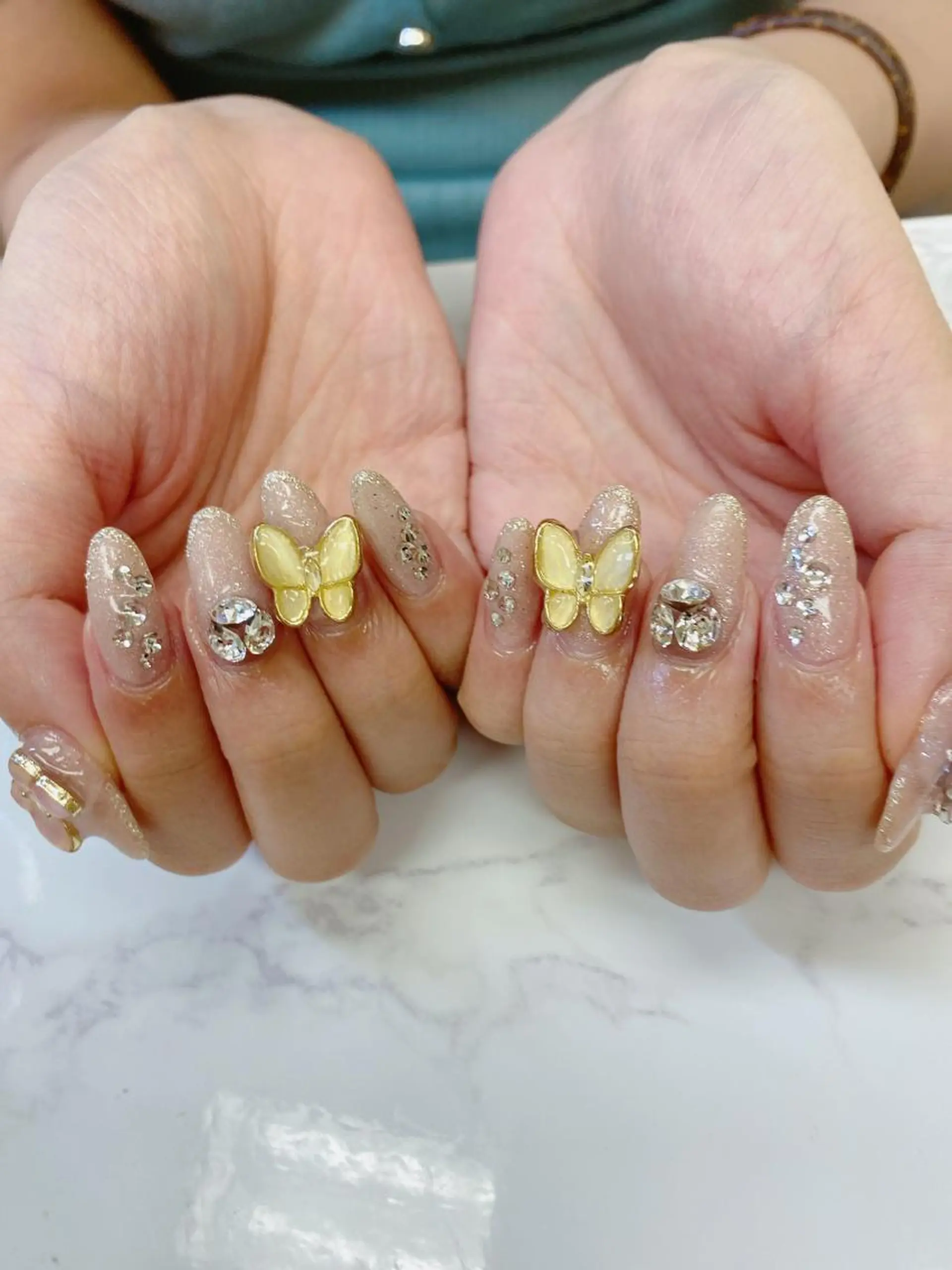 ミディアム ハンドネイル JNA認定講師🌸 RIEのネイルデザイン