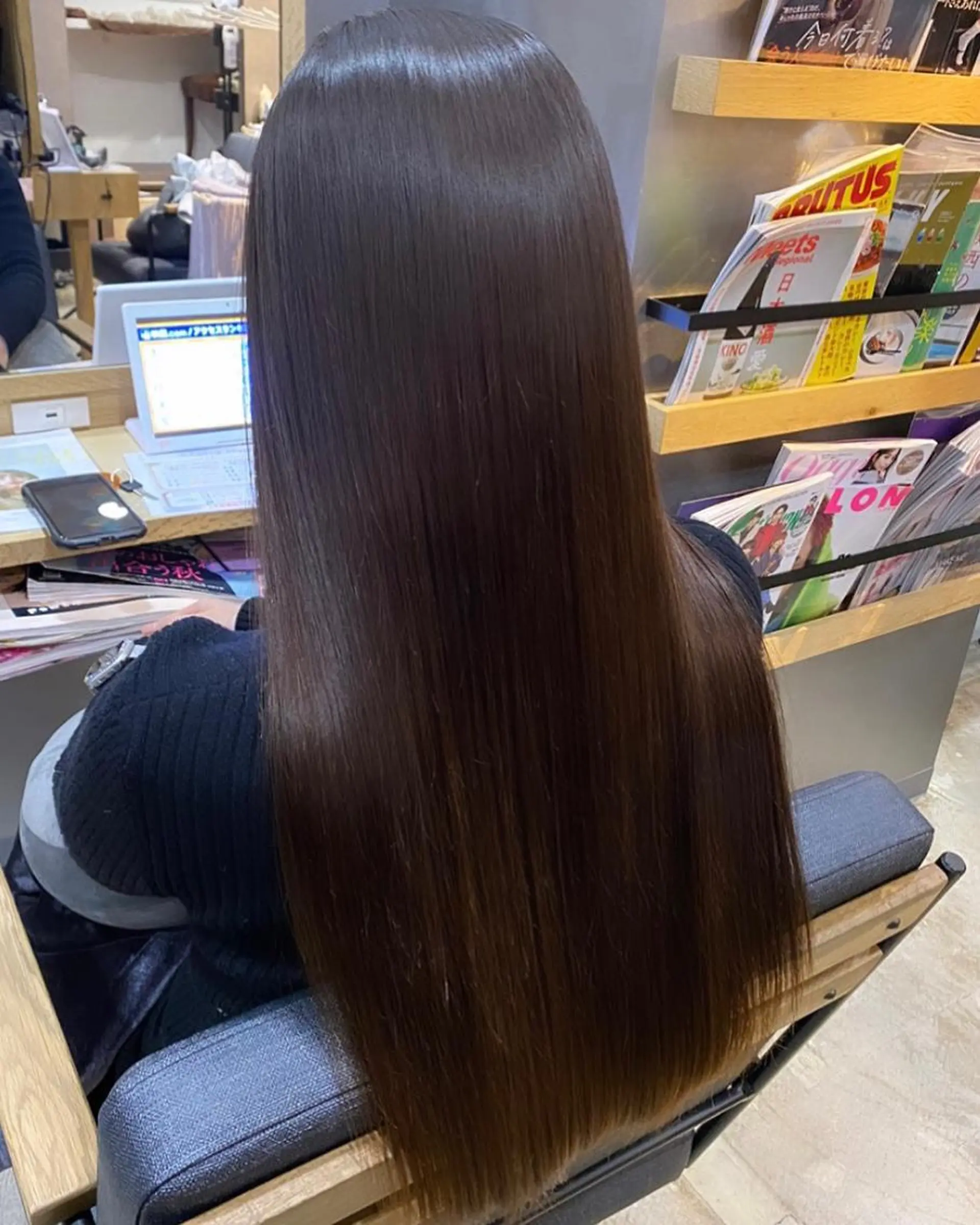 ロング カラー パーマ ケアカラー 縮毛矯正 傷ませない縮毛矯正／ 吉岡 美江のヘアスタイル