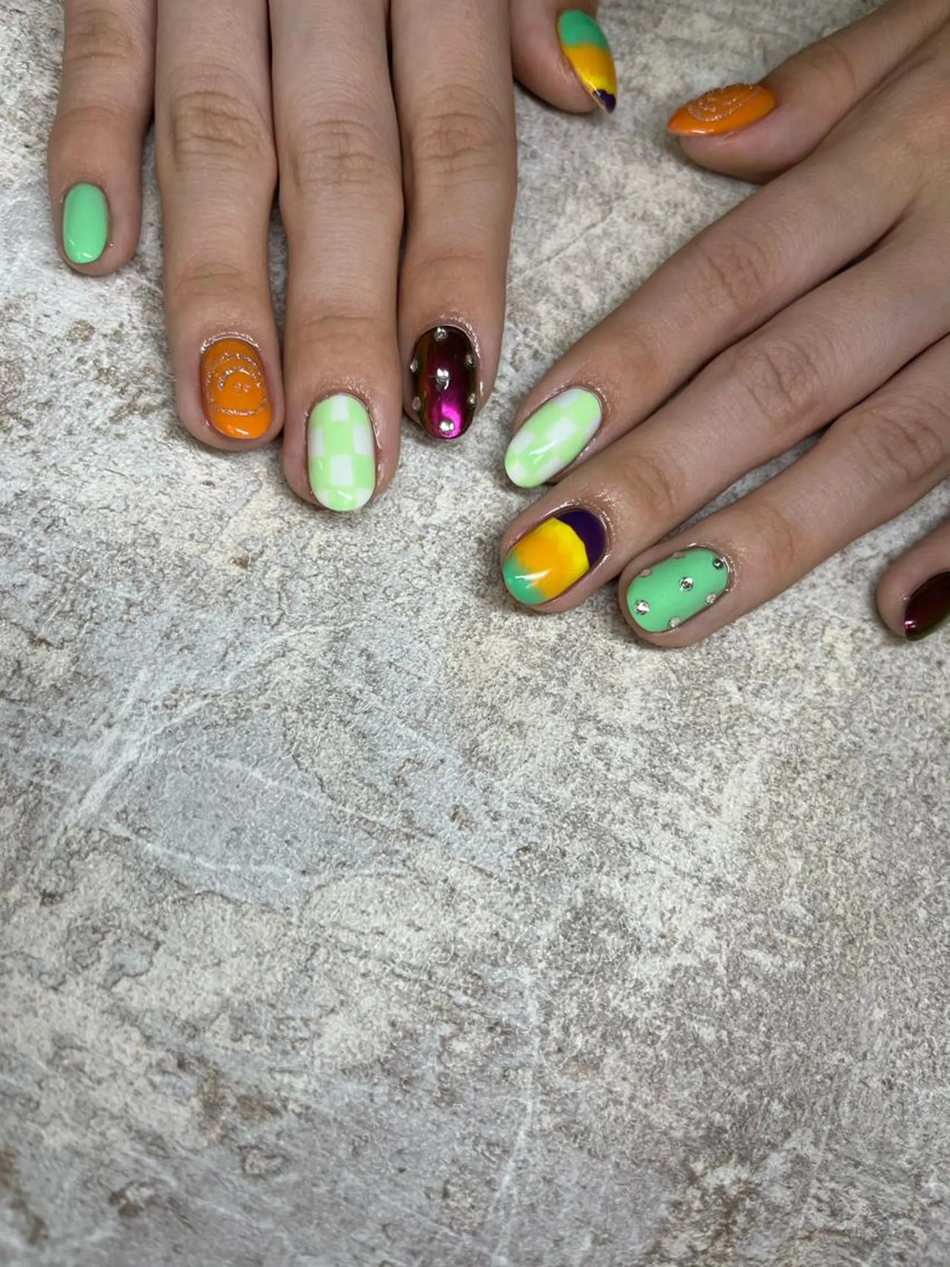 ネイル Nailsalon Luanaのネイルデザイン