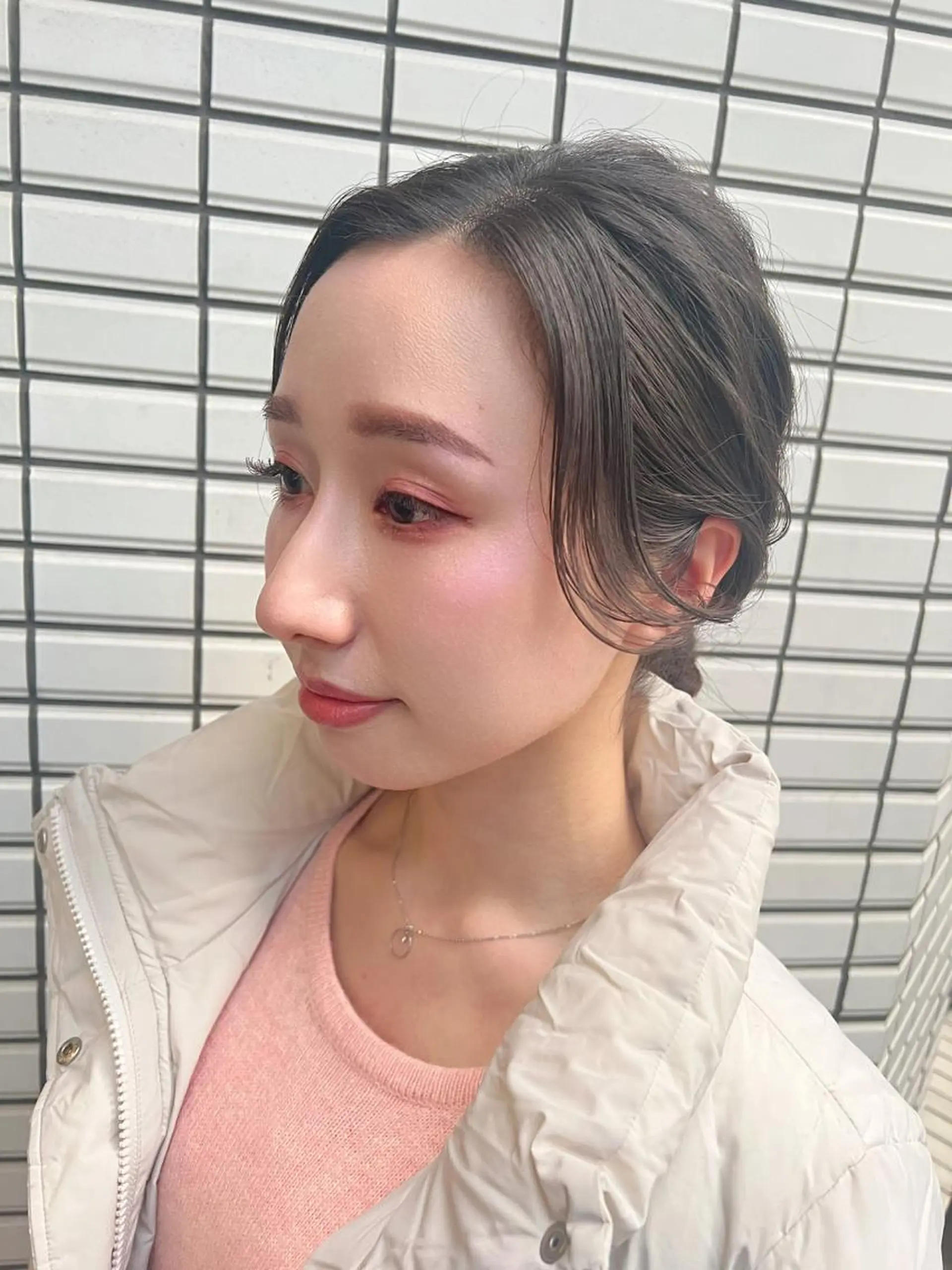 セミロング ヘアアレンジ ポニーテール 人見知りさんでも安心 奥田 里佳子のヘアスタイル