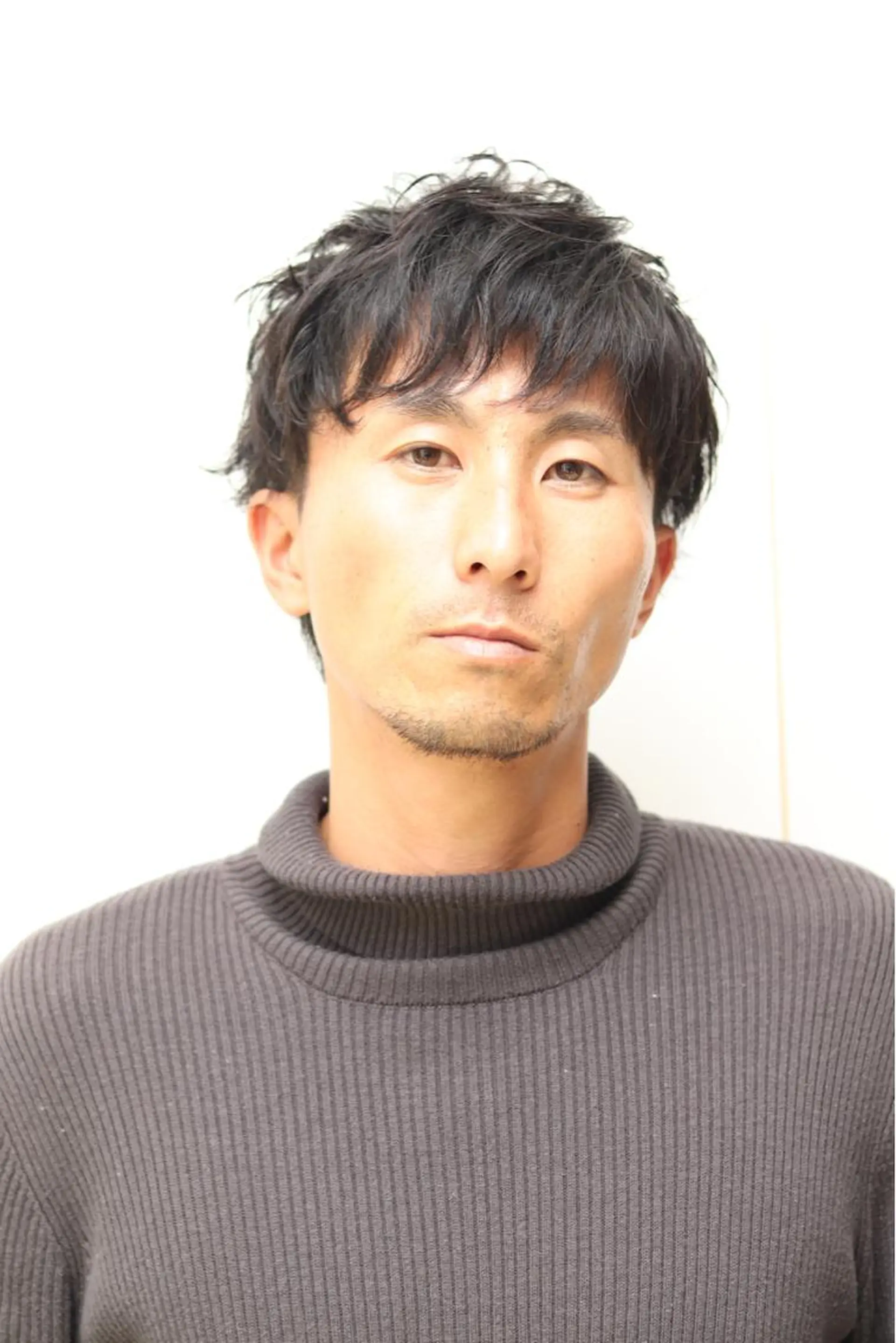 ミディアム パーマ メンズ HAIR&GROOMING YOSHIZAWA Inc.BANDAI所属・みよし まさとのヘアスタイル