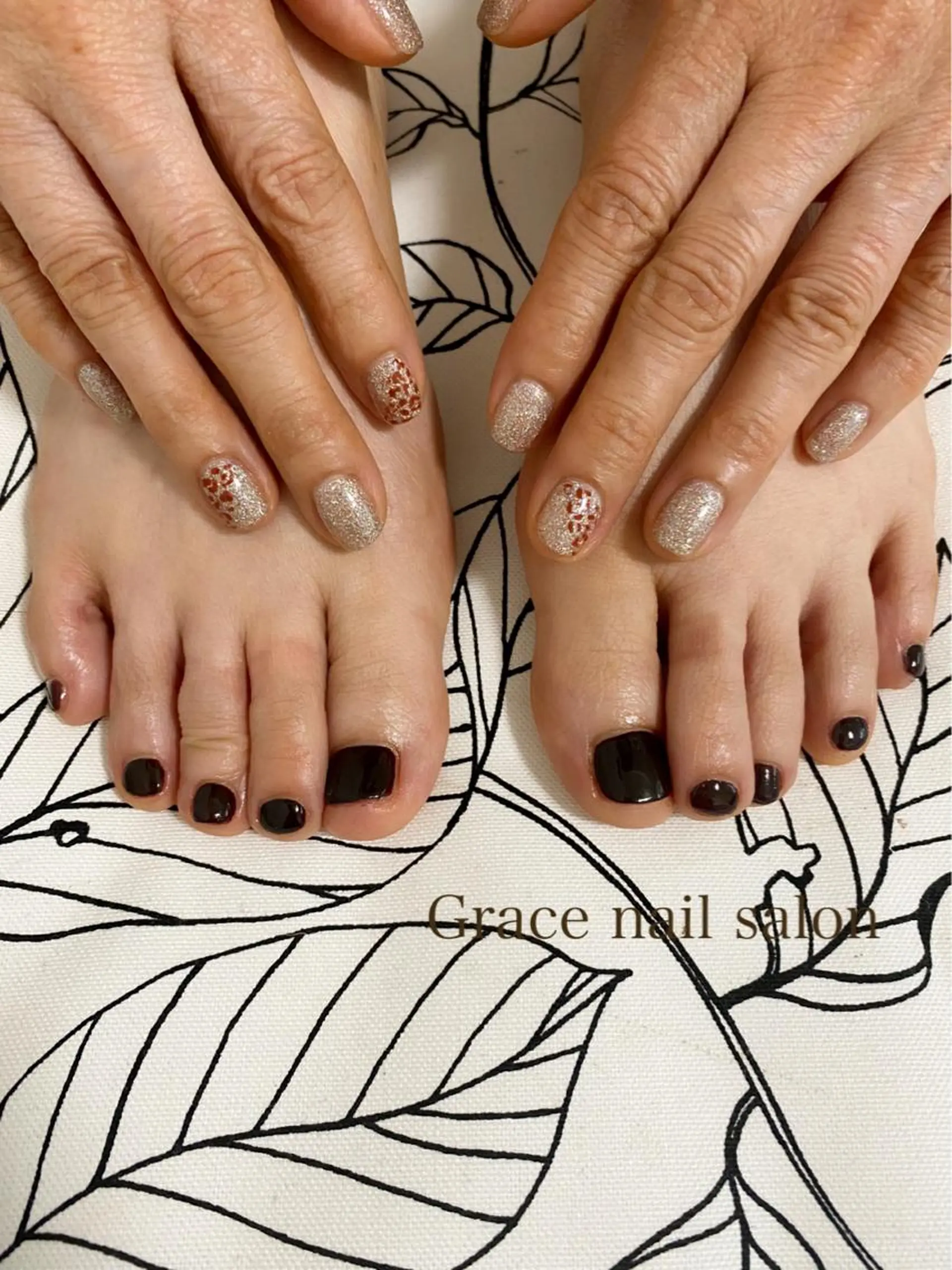 ネイル 吉岡 裕子のネイルデザイン