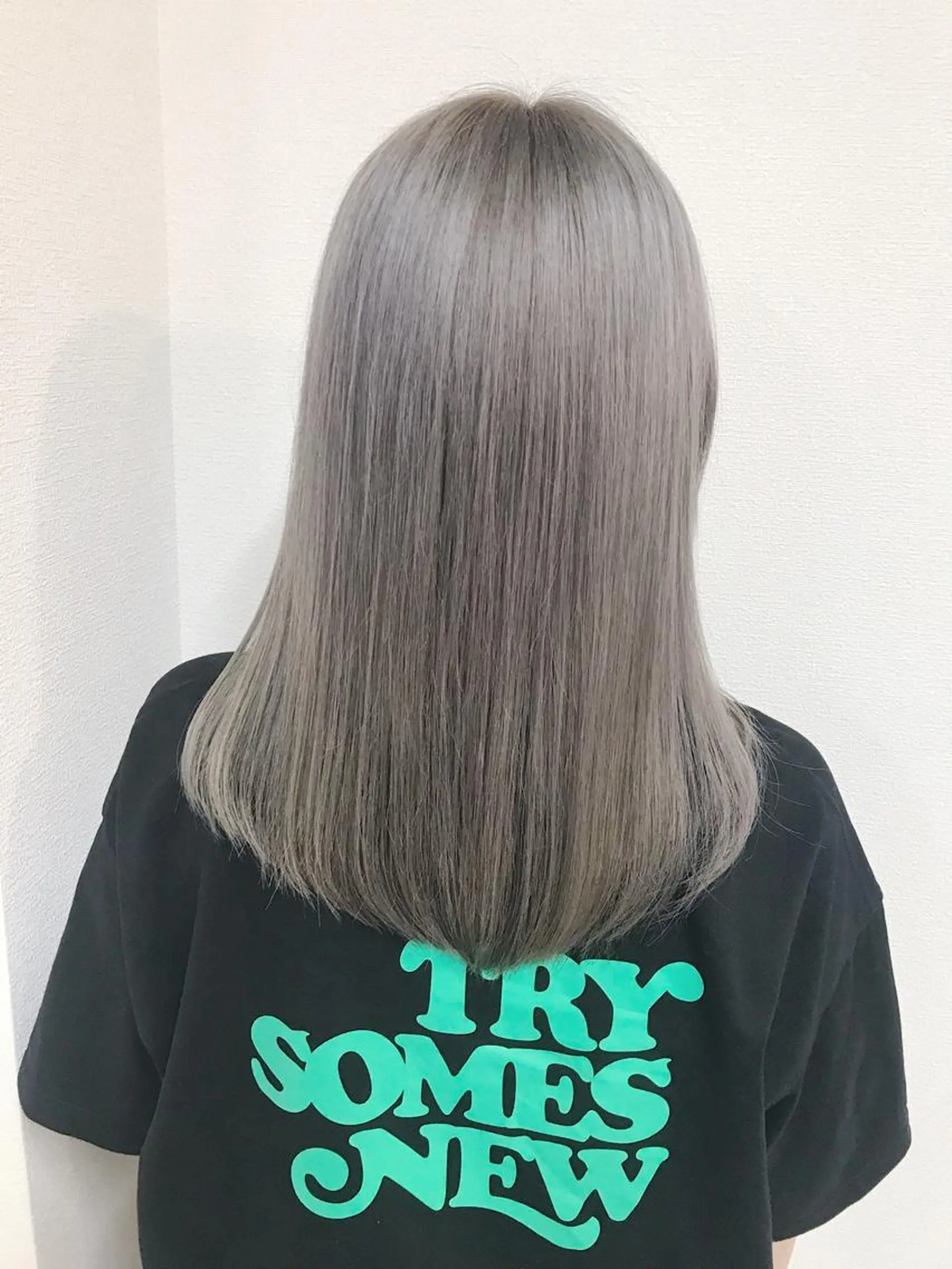 セミロング カラー ケアブリーチ /髪質 改善/古橋圭史郎のヘアスタイル