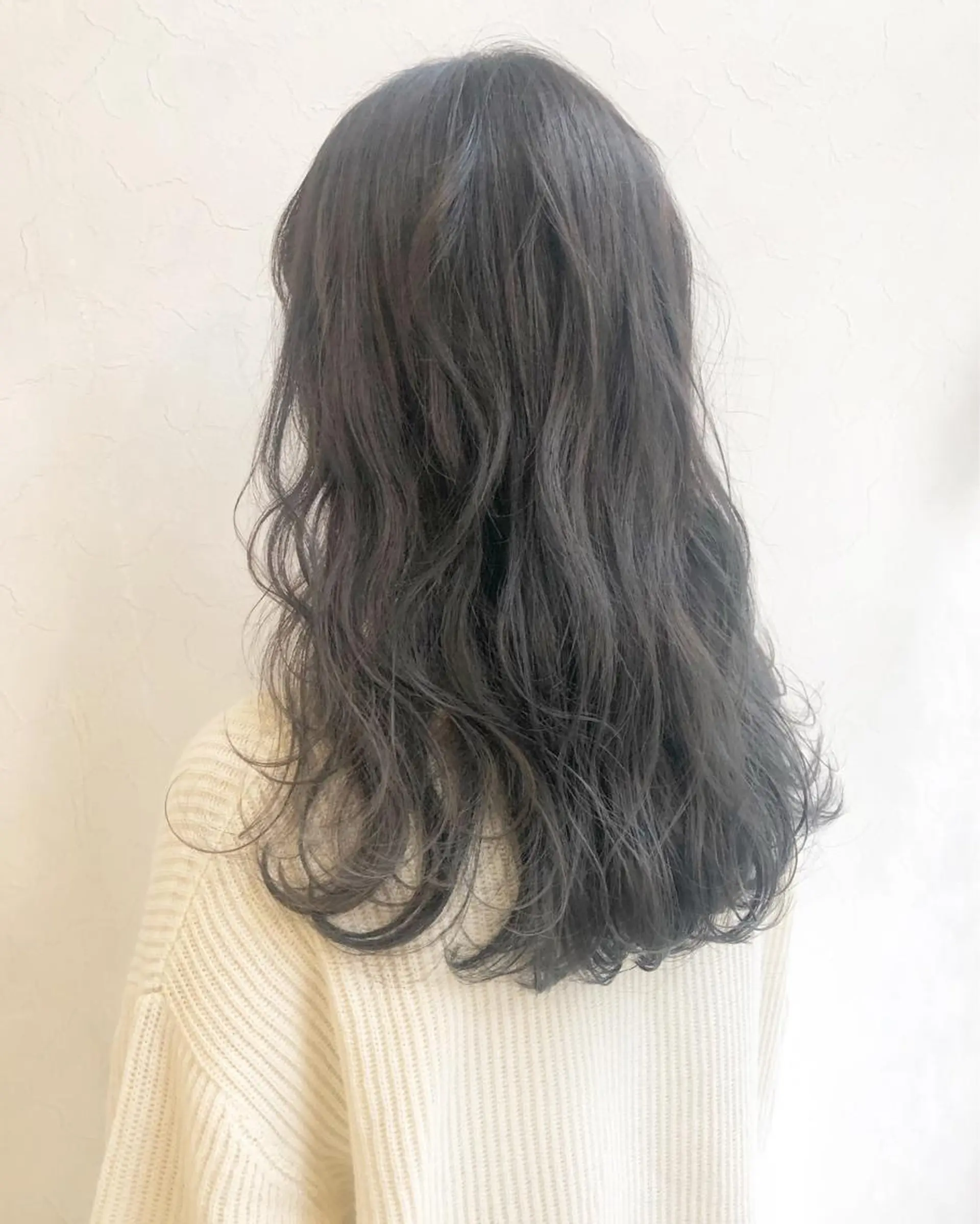 セミロング カラー nakahara madokaのヘアスタイル