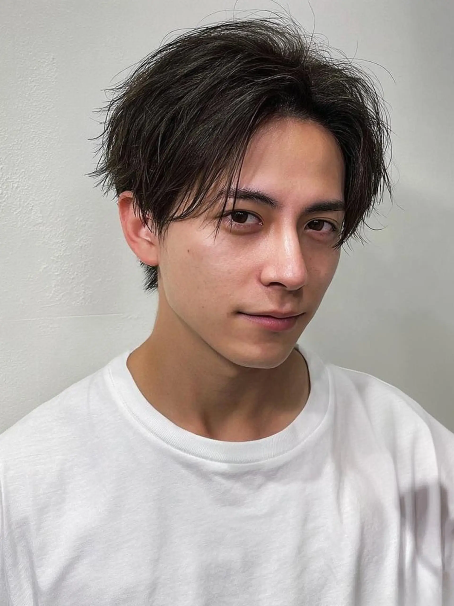 ミディアム メンズ センターパート カット メンズ特化⚡️三村 彰吾⚡️カットパーマのヘアスタイル