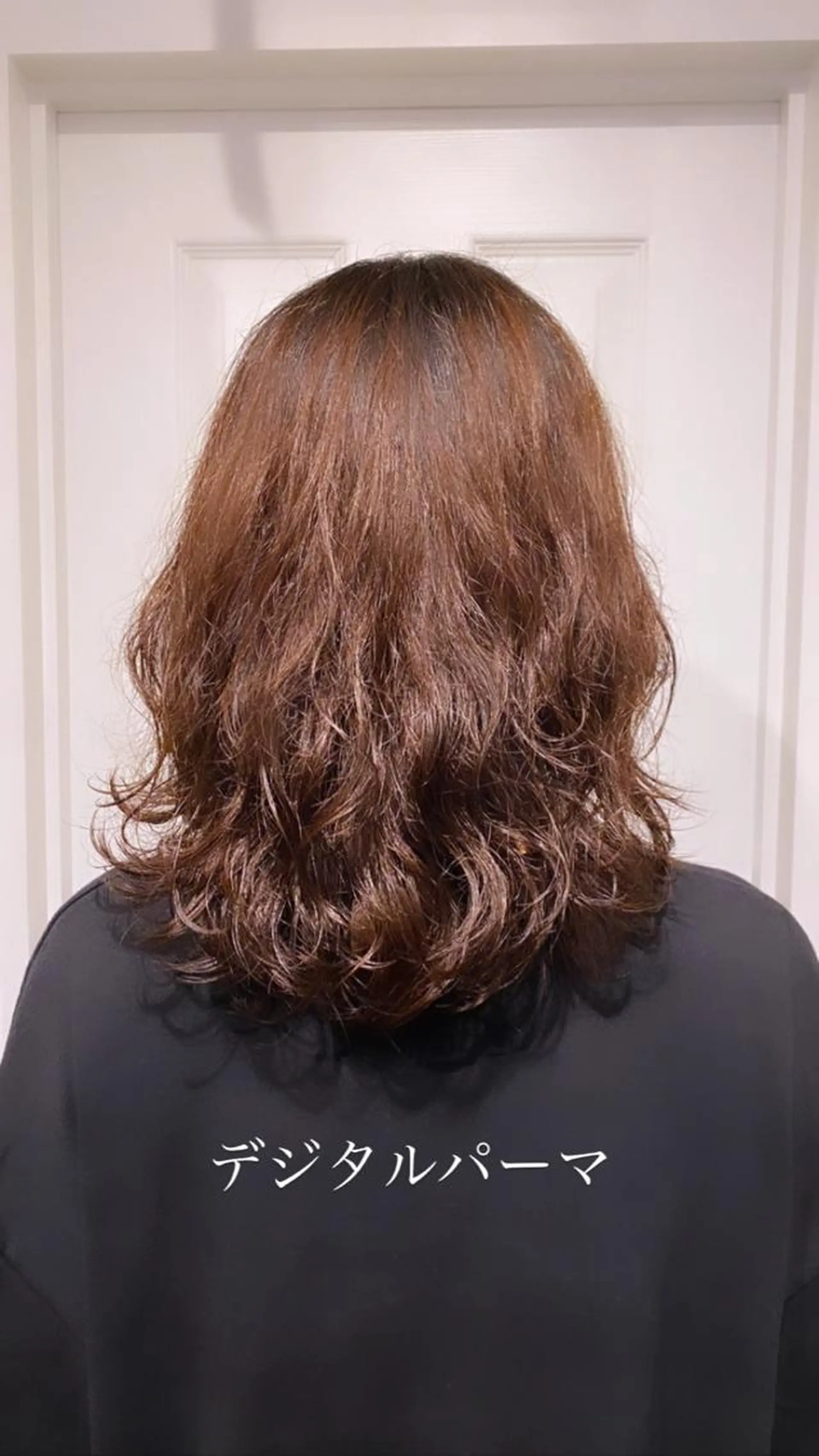 セミロング セミロングパーマ et Douce所属・艶髪／髪質改善／ カワモトヒロトのヘアスタイル