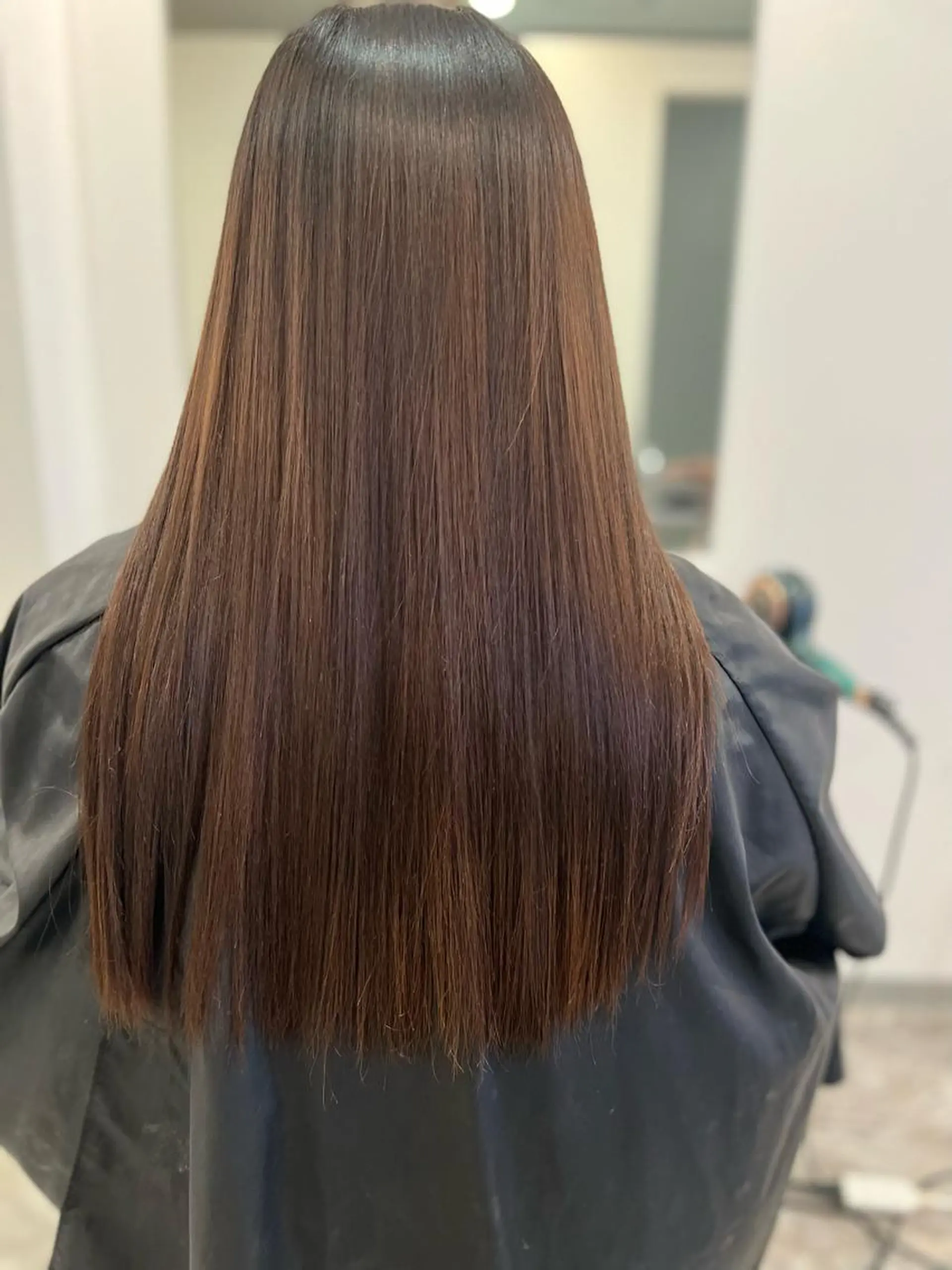 セミロング 髪質改善 ヘアカラー トリートメント ブリーチ毛に縮毛矯正 ✨カラー✨山田 正幸のヘアスタイル