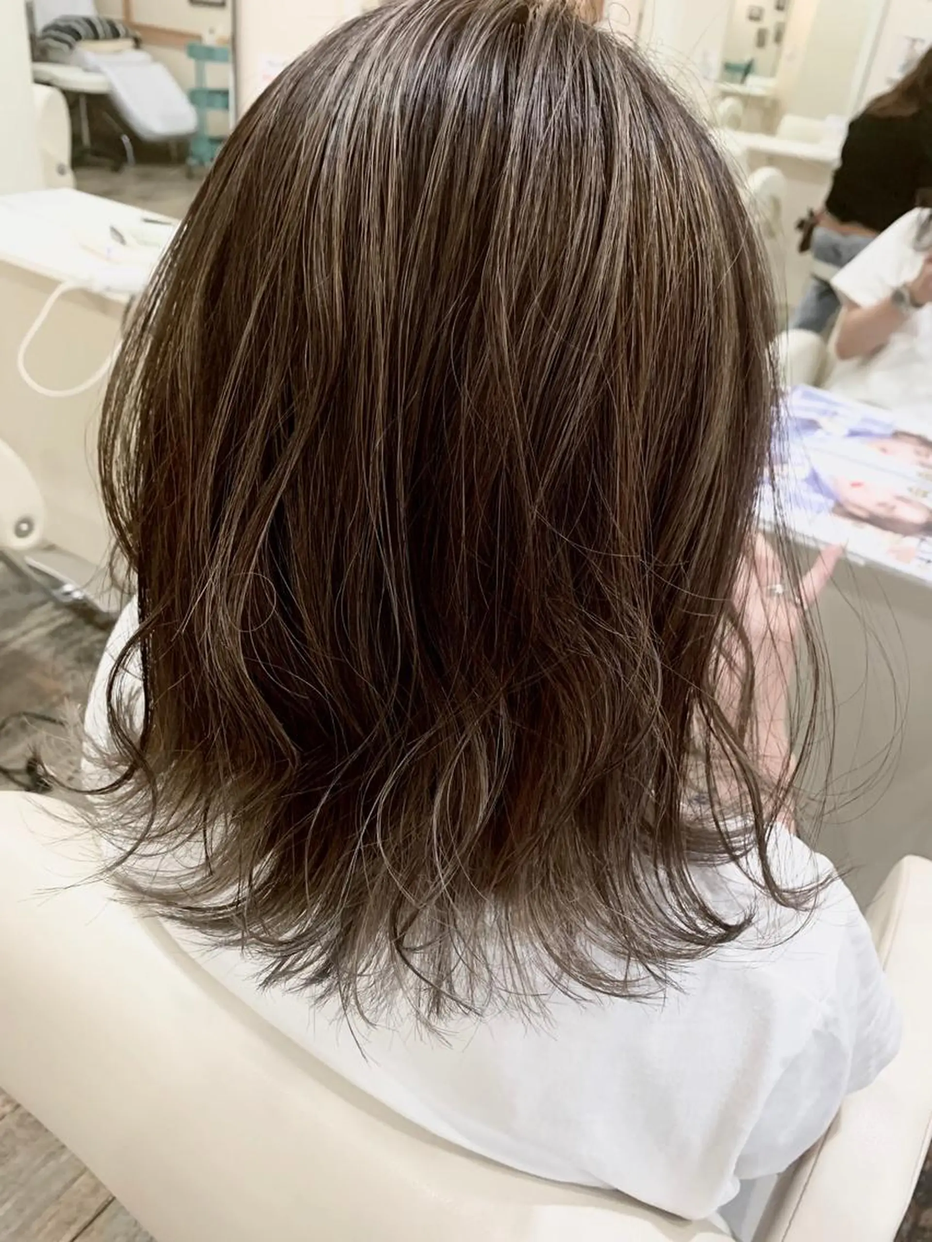 ミディアム カラー ハイライトカラー ハイライト Anuanua’Oe 🌿misa🌿のヘアスタイル