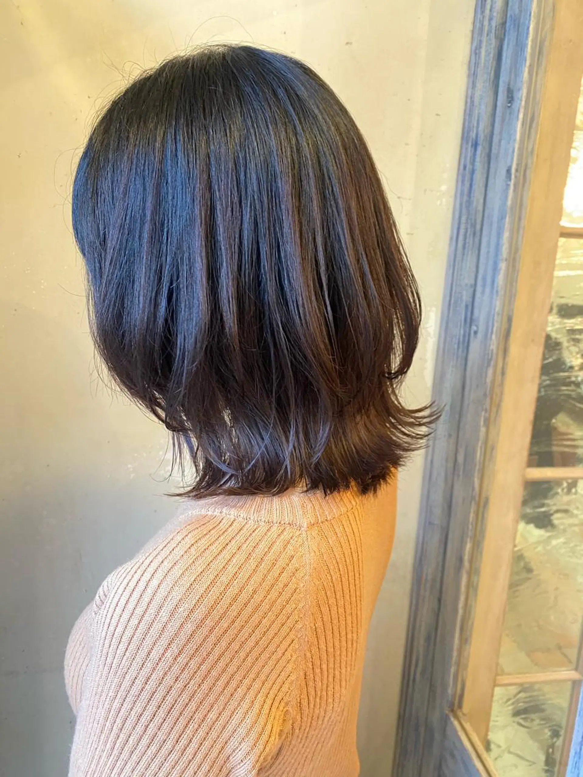 ミディアム レイヤーカット ウルフカット ウルフレイヤー エイミーバイアフロート所属・Kasuga Sayuriのヘアスタイル